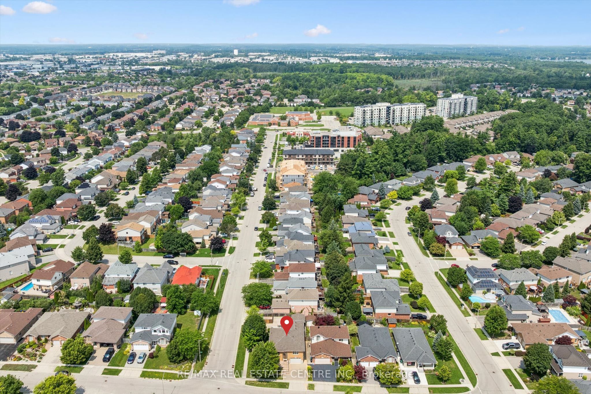 139 Attwood Drive, Cambridge, ON N1T 2A5 photo 4
