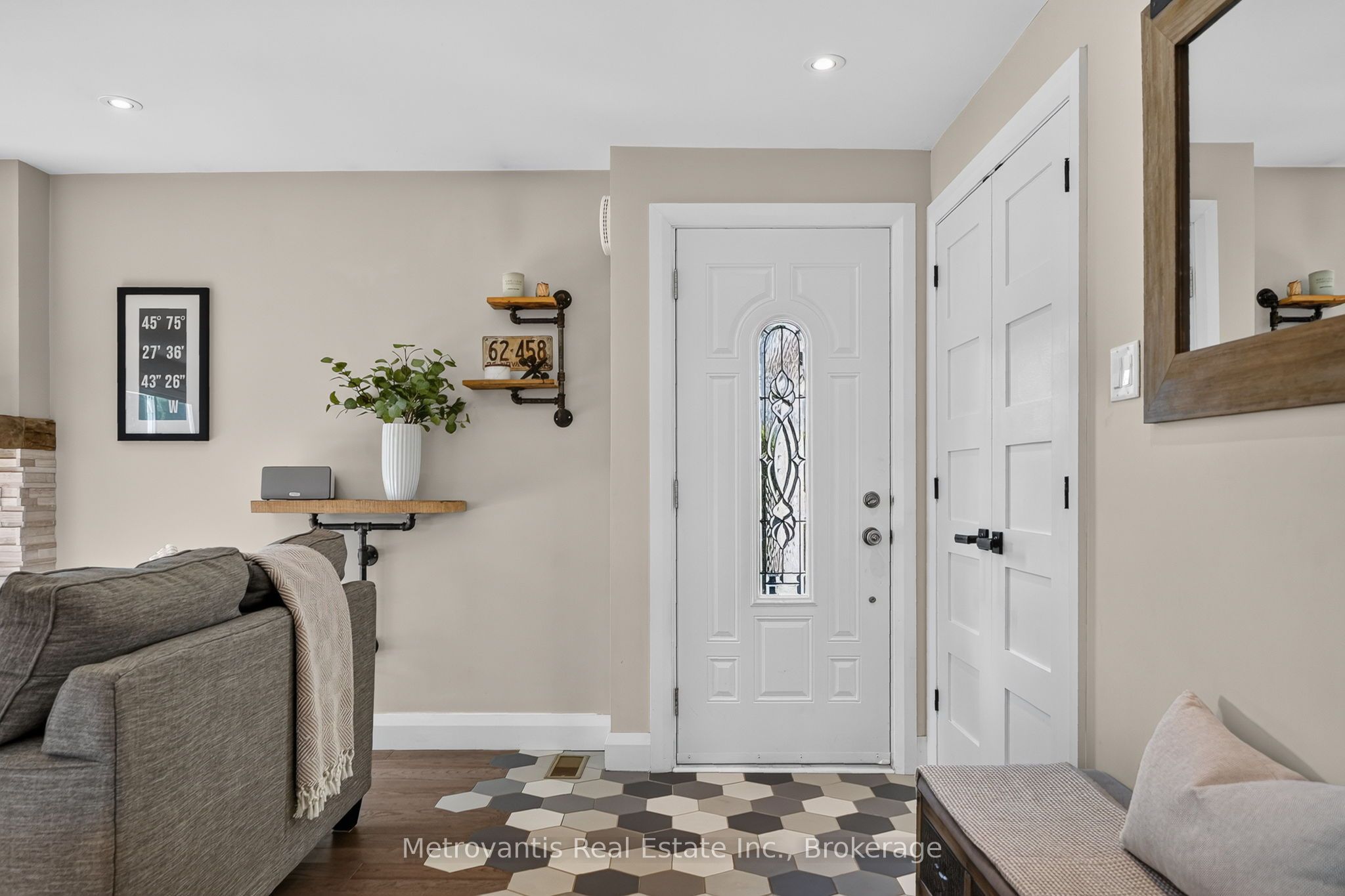555 Buchanan Crescent, Beacon Hill North - South and Area, ON K1J 7V2 photo 5