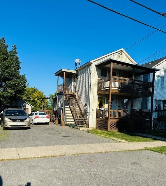 221 St Felix Street 221-221A, Cornwall, ON K6H 5A4