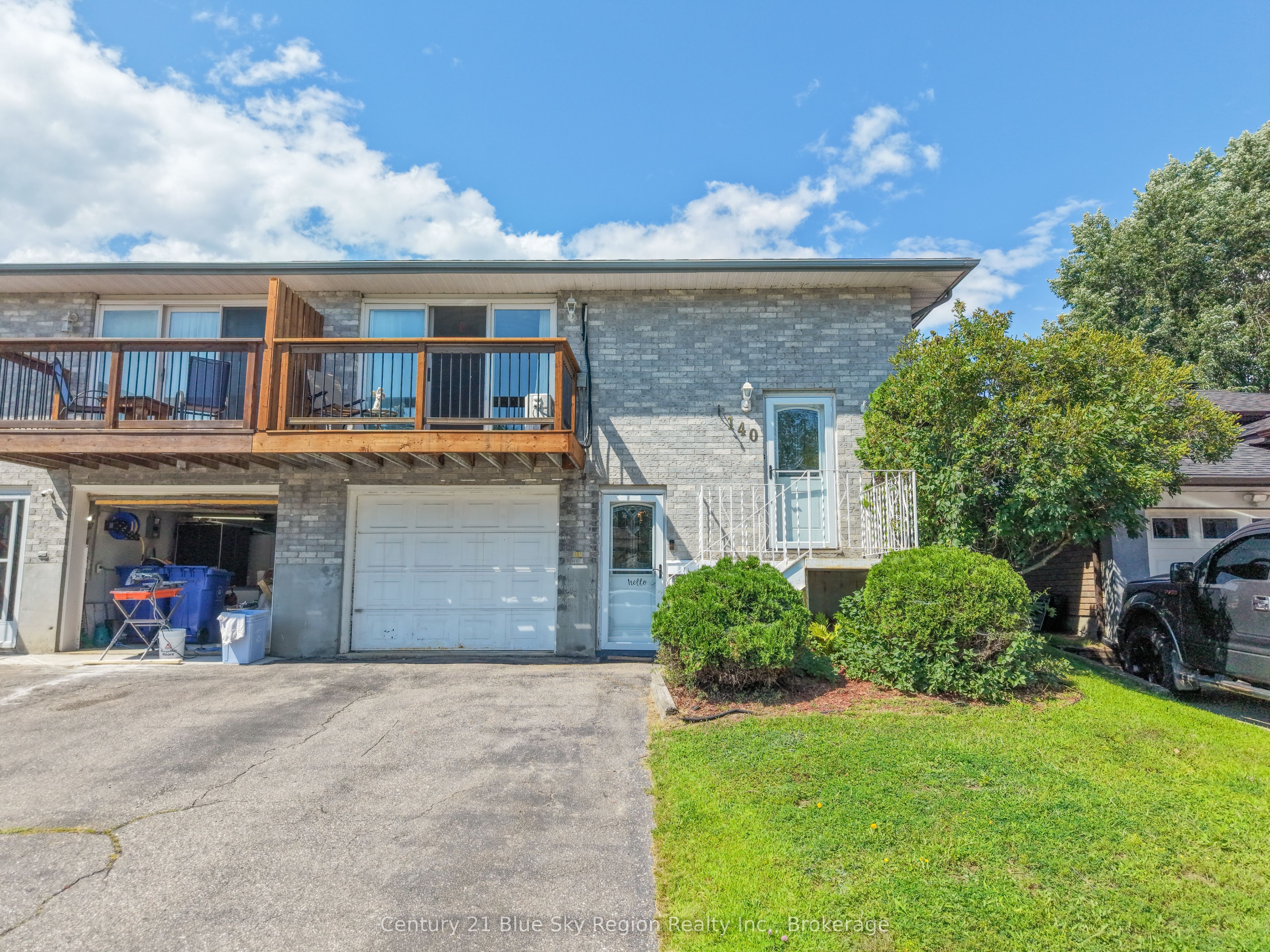 140 Massey Drive, North Bay, ON P1A 4G4 photo 2