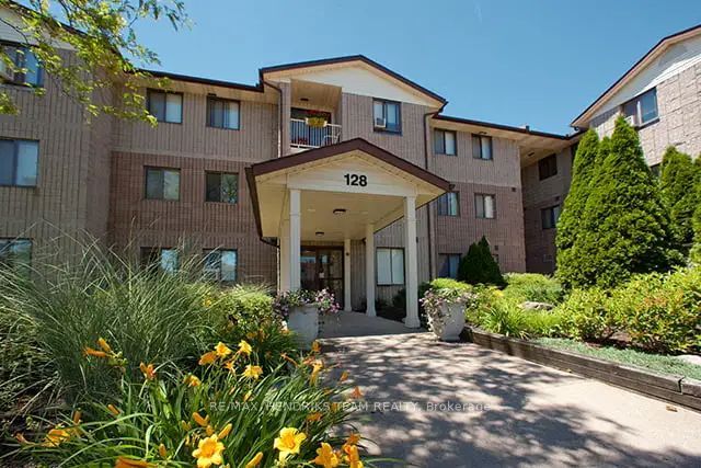 128 St Augustine Drive 118, St. Catharines, ON L2P 3X6