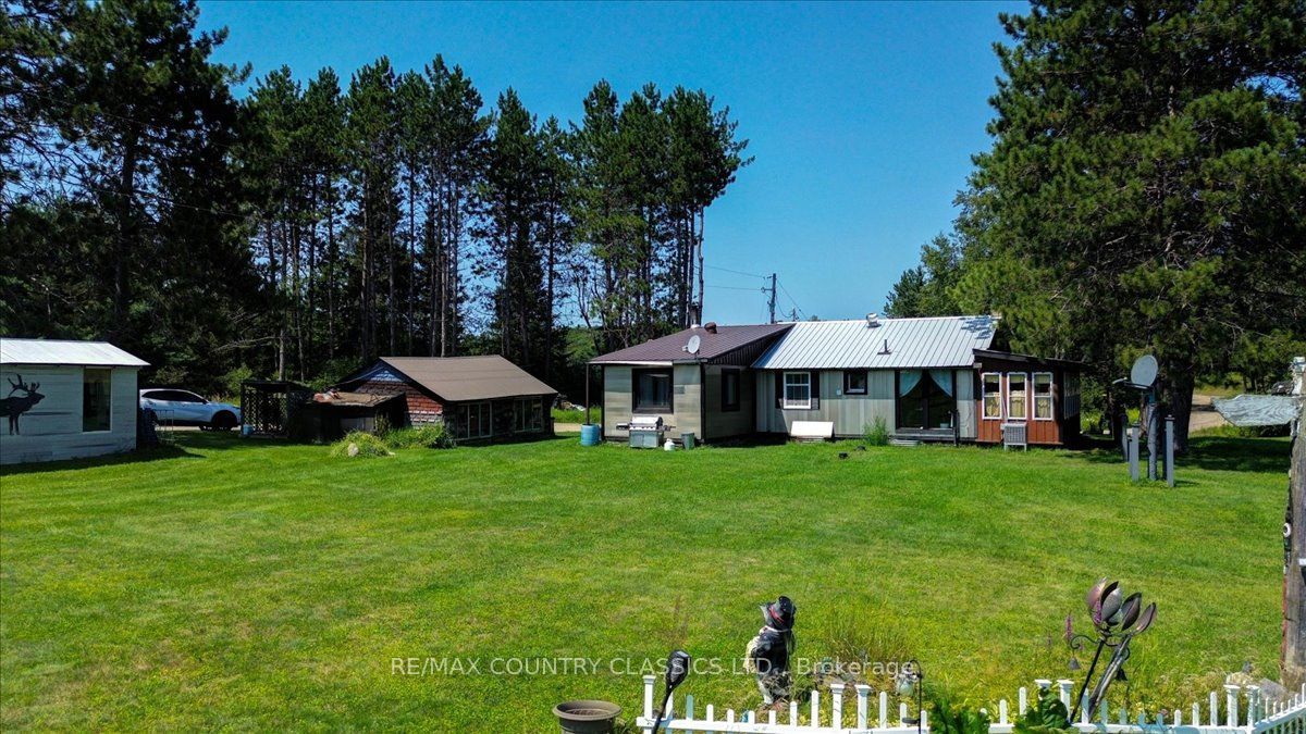 41 Aide Road, Addington Highlands, ON K0L 2M0 photo 5
