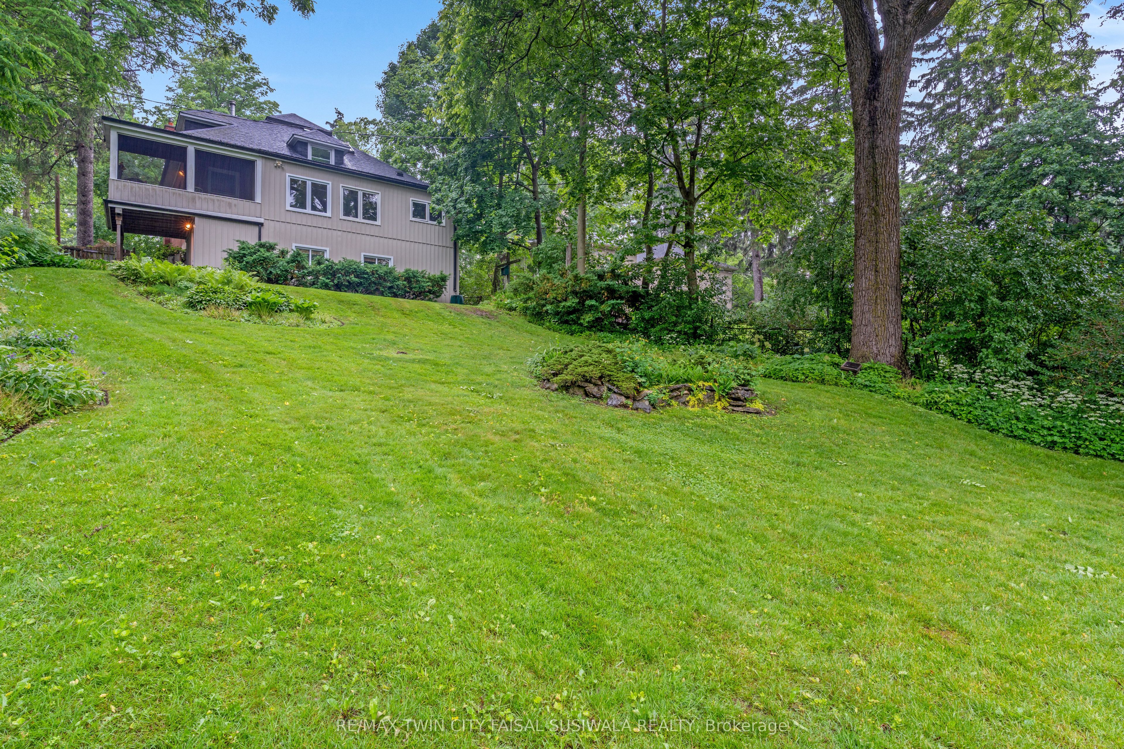 136 Blair Road, Cambridge, ON N1S 2J4 photo 5