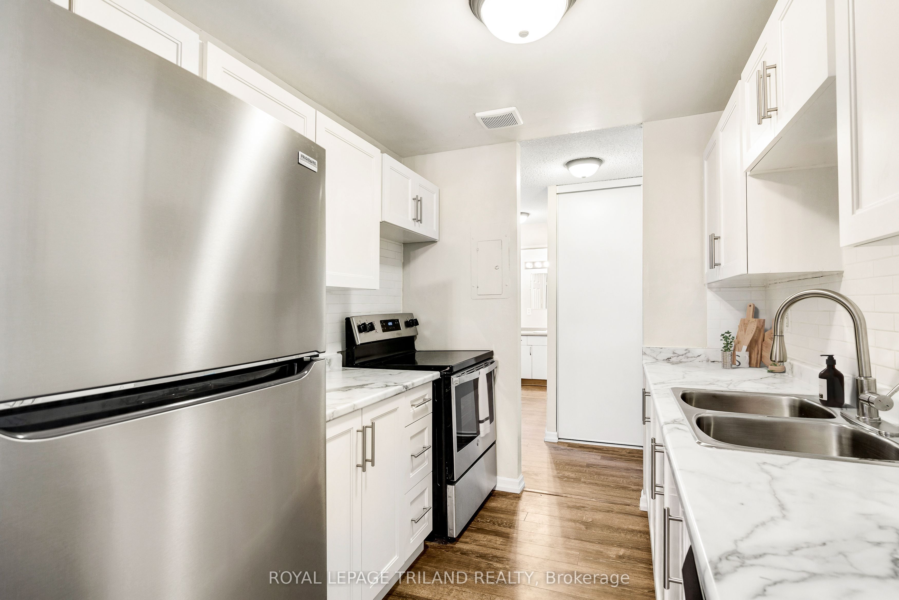 1584 Ernest Avenue 107, London South, ON N6E 1X9 photo 3
