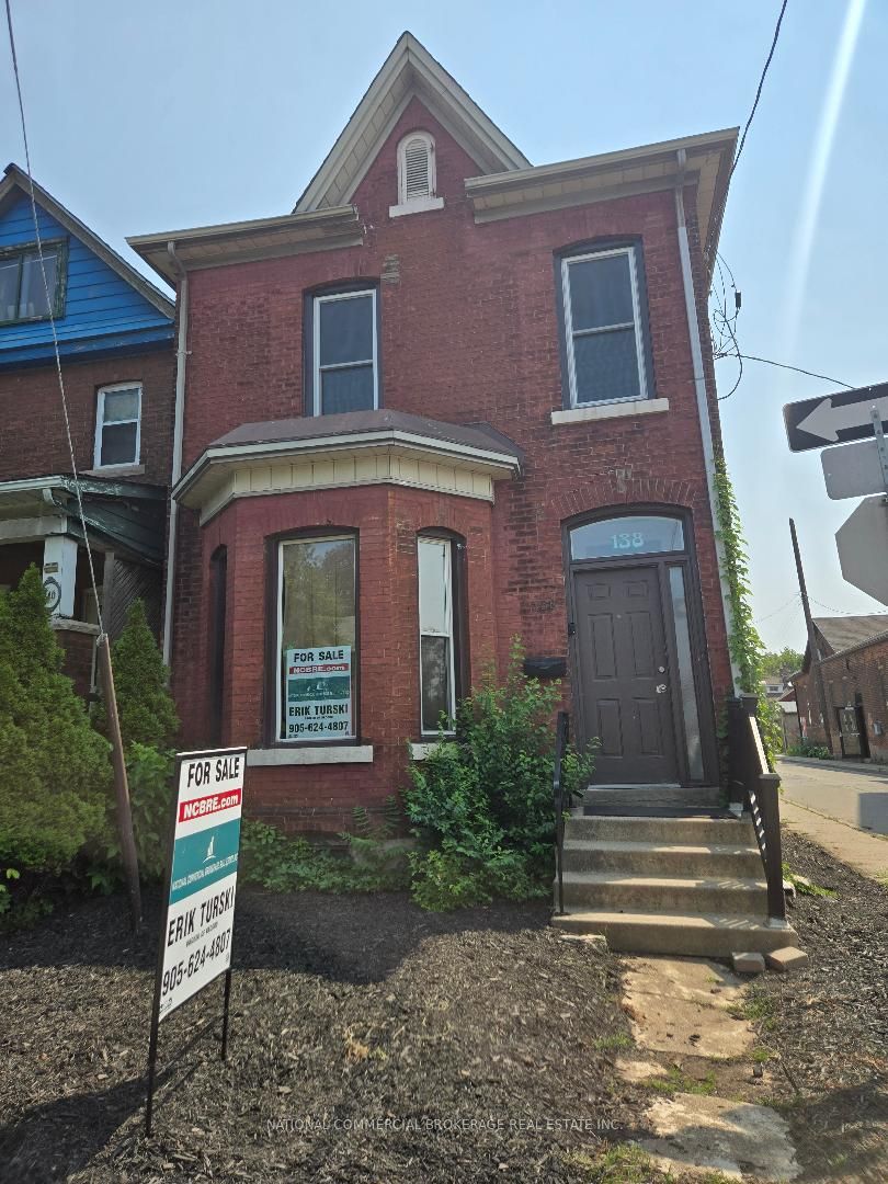 138 Victoria Avenue N, Hamilton, ON L8L 5E8 photo 3