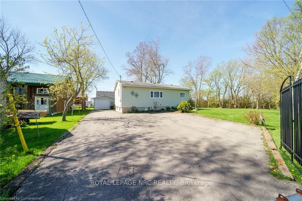 2970 Lakeshore Road, Haldimand, ON N1A 2W8 photo 3