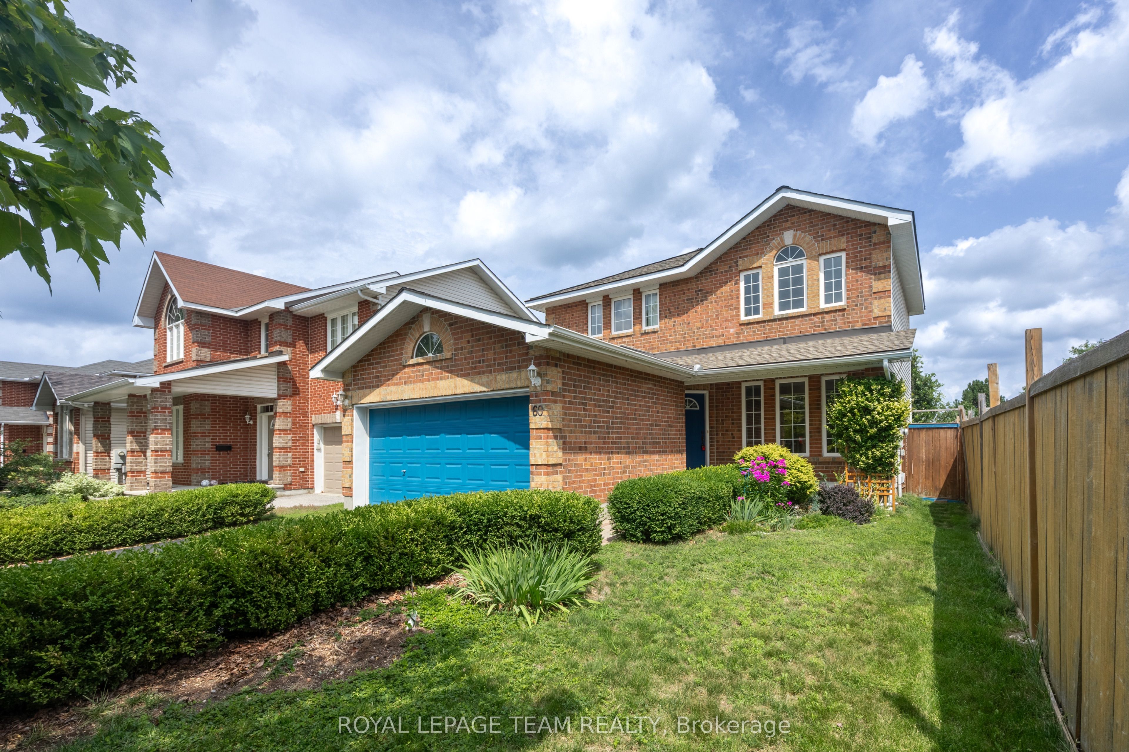60 Woliston Crescent, Kanata, ON K2W 1E5 photo 2