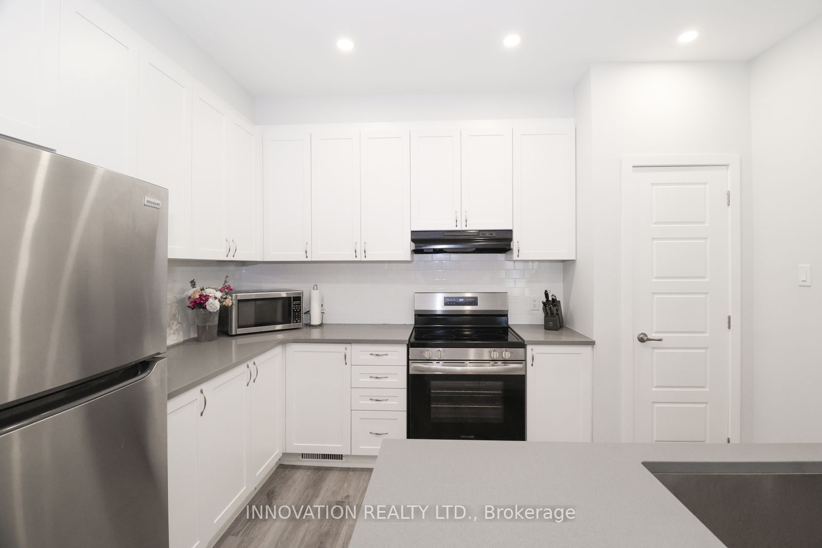 36 Stitch Mews, Stittsville - Munster - Richmond, ON K0A 2Z0 photo 4