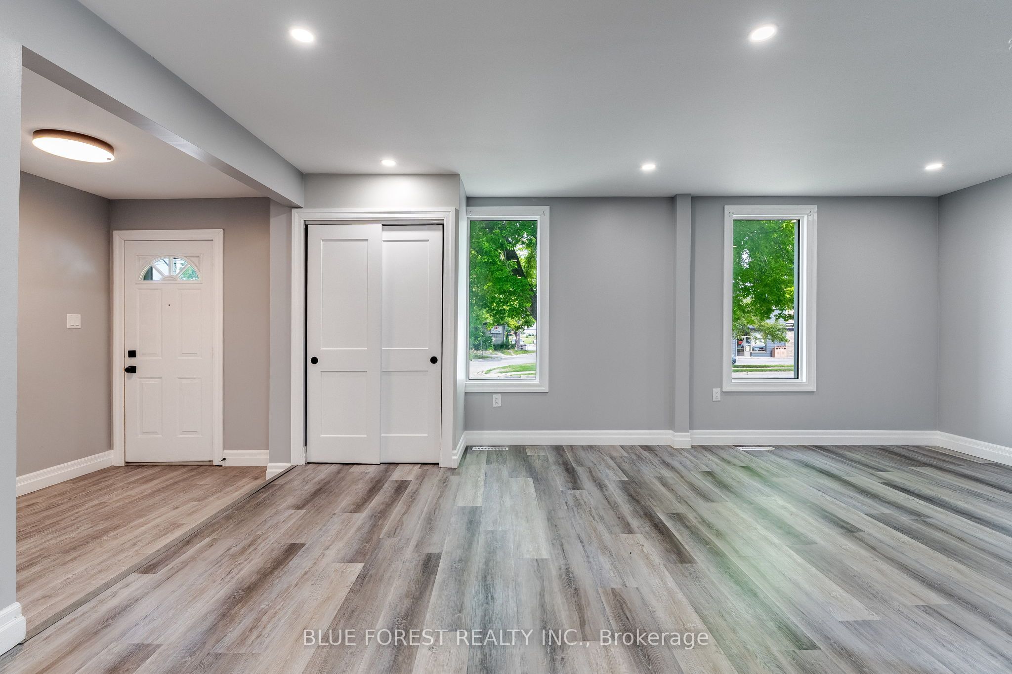 30 Park Avenue E, Chatham-Kent, ON N7M 3V5 photo 4