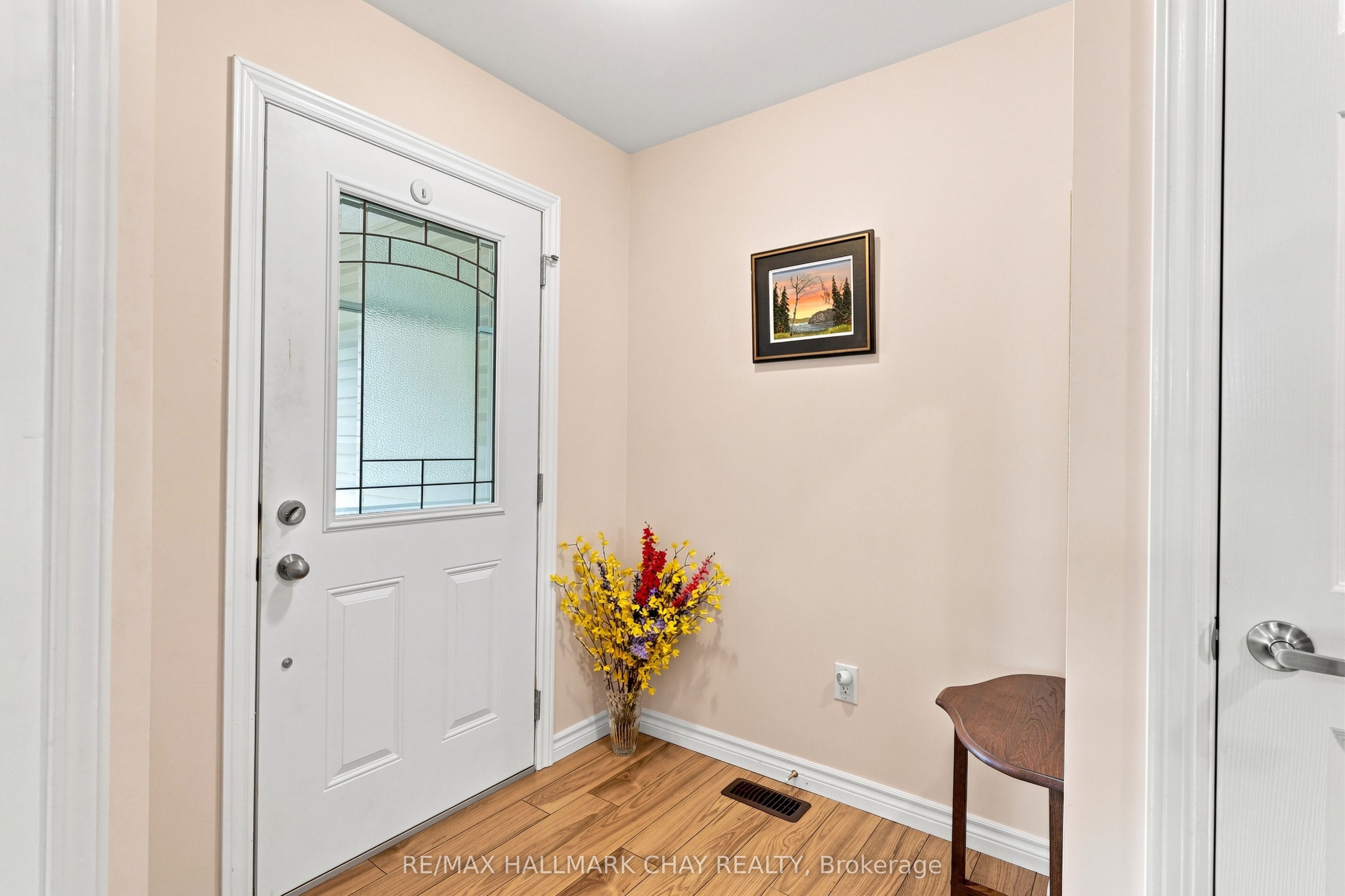156 Pineridge Gate, Gravenhurst, ON P1P 0A3 photo 3
