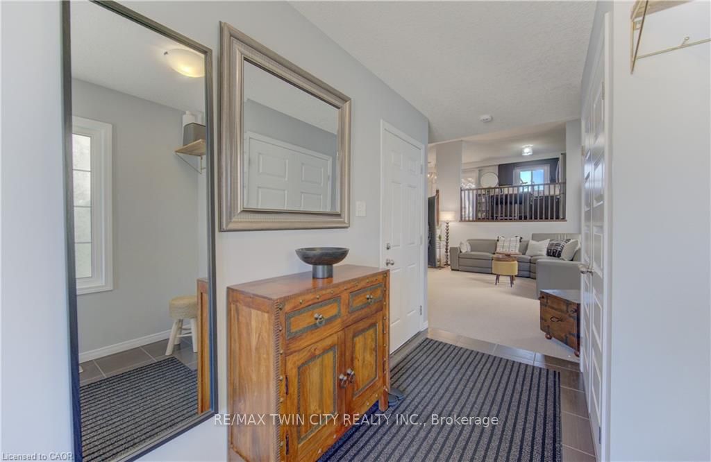 232 CRANBROOK Street, Kitchener, ON N2P 0B5 photo 4