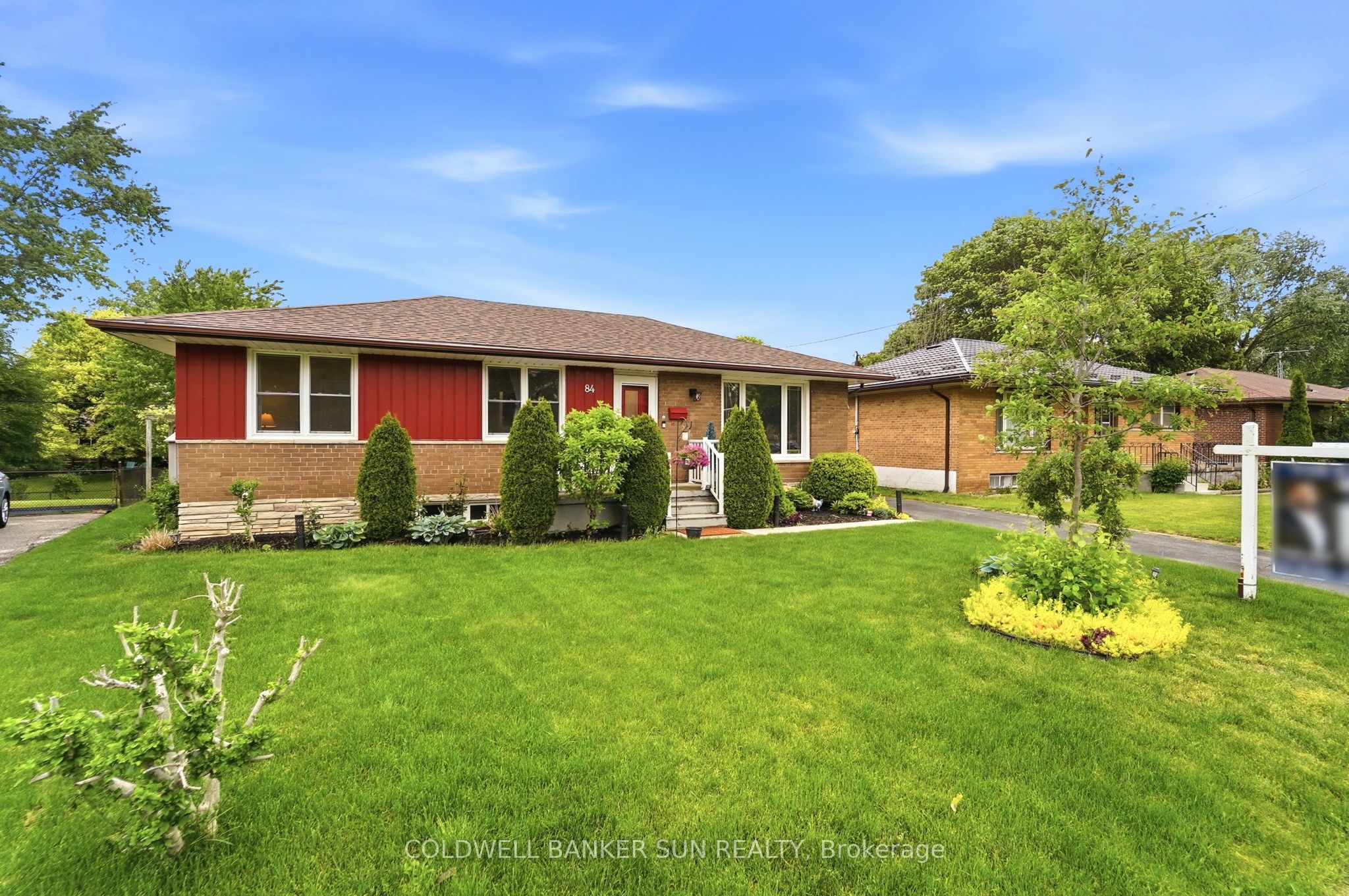 84 Dumbarton Street, Guelph, ON N1E 3T7 photo 2