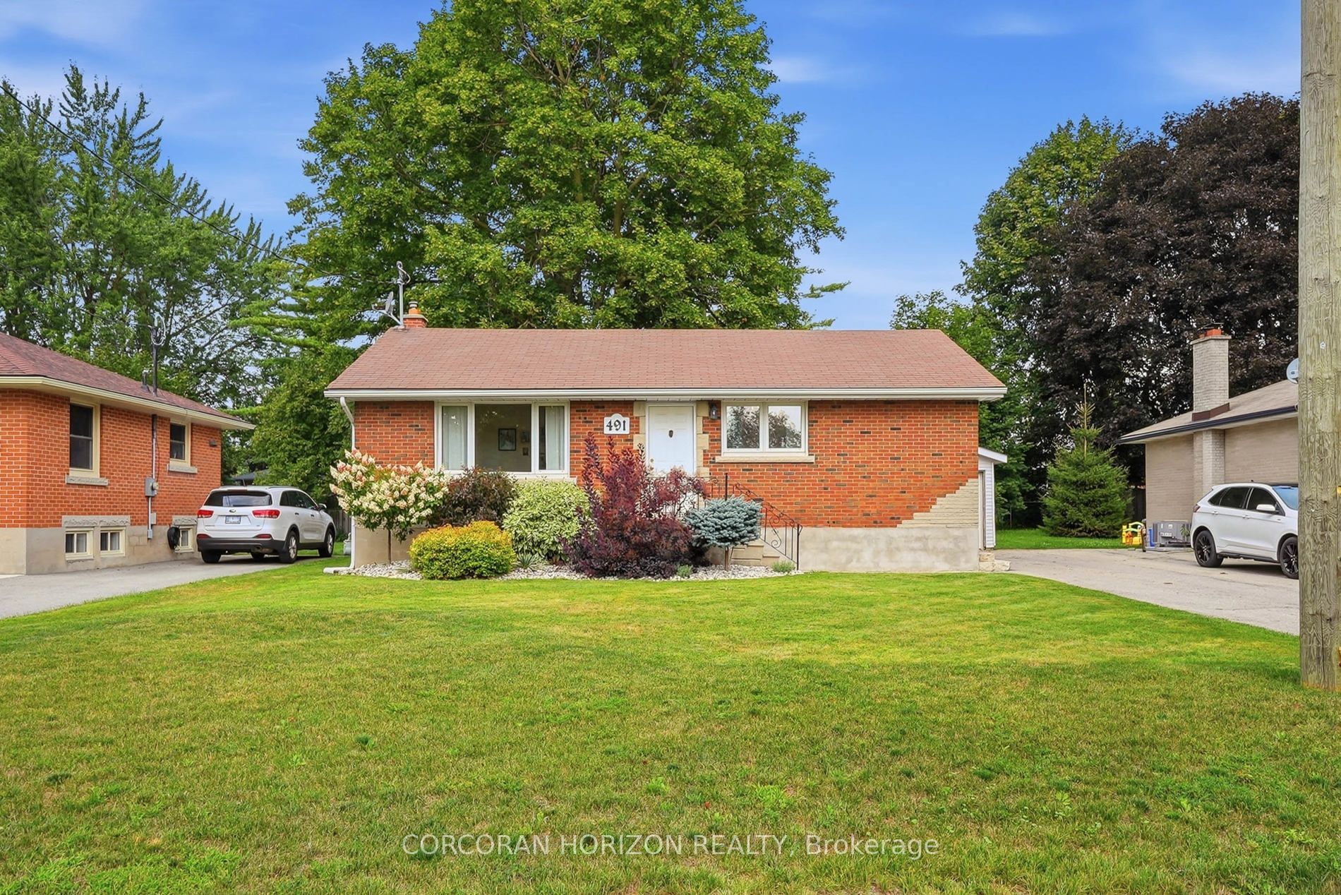 491 St George Street E, Centre Wellington, ON N1M 1K9 photo 2
