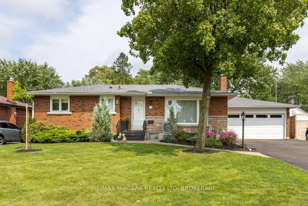 8624 Champlain Drive, Niagara Falls, ON L2G 6Y6 photo 2