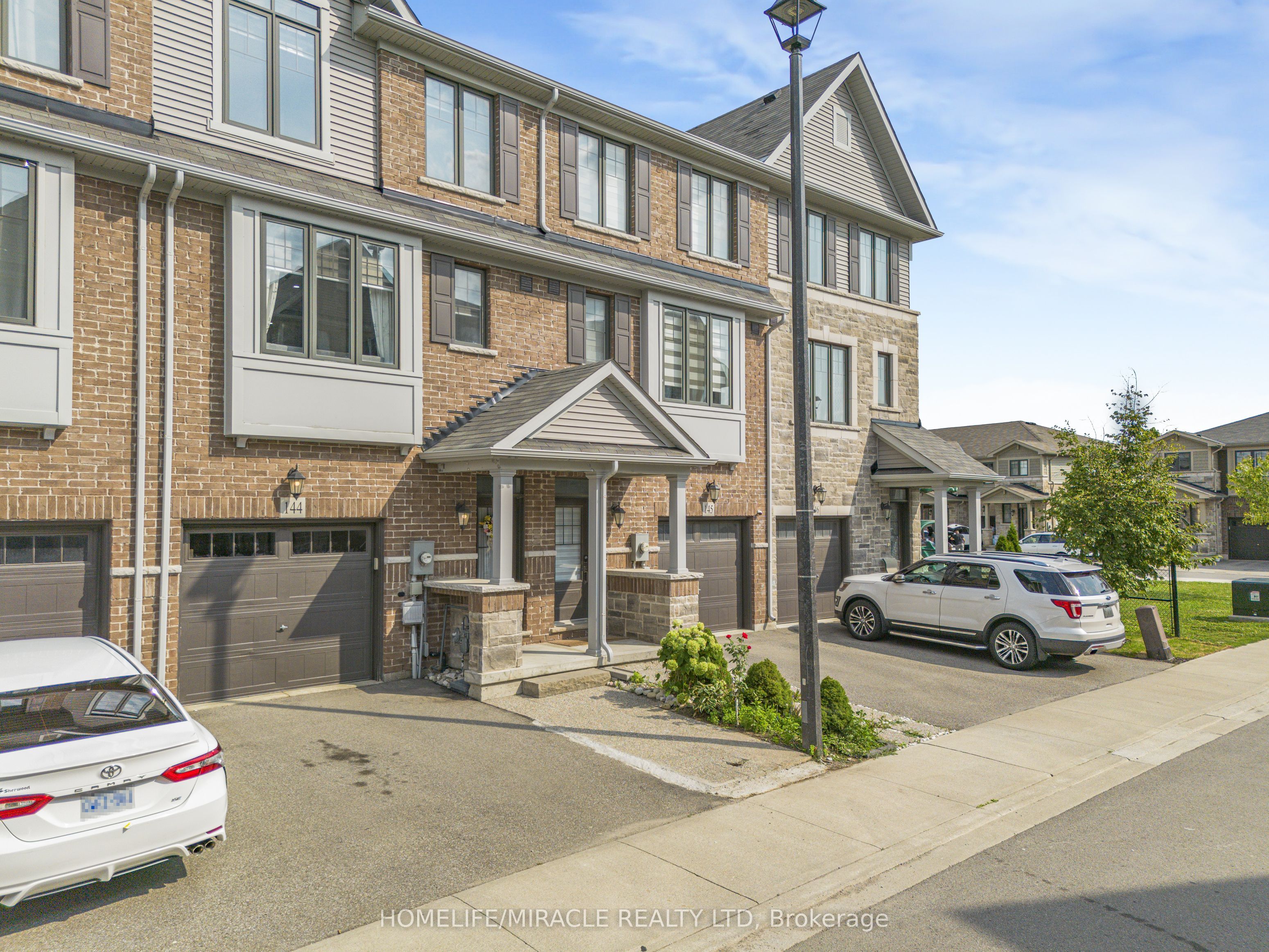 1890 Rymal Road E 144, Hamilton, ON L0R 1P0 photo 2