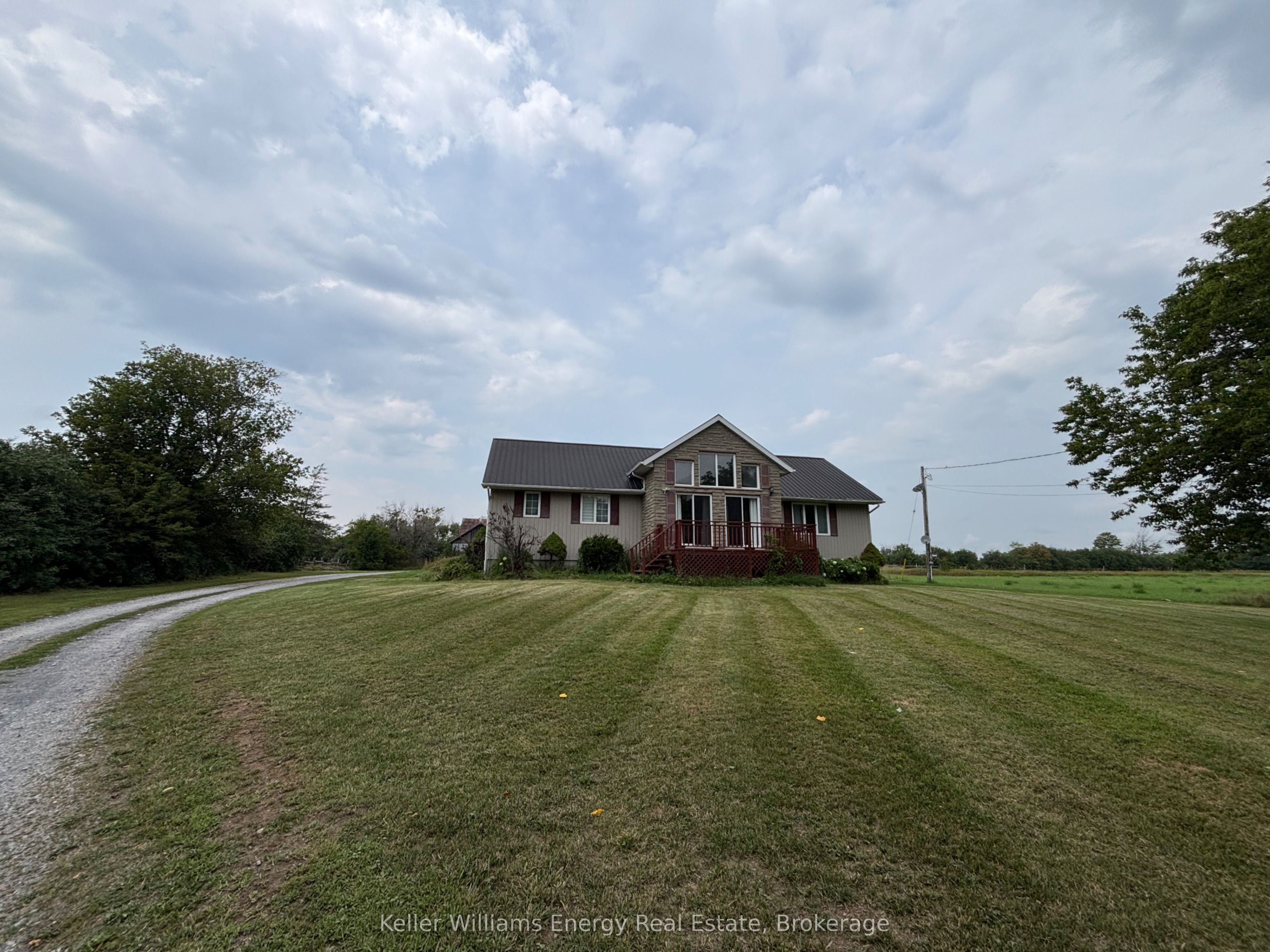 1450 County Road 19 Road, Prince Edward County, ON K0K 1T0