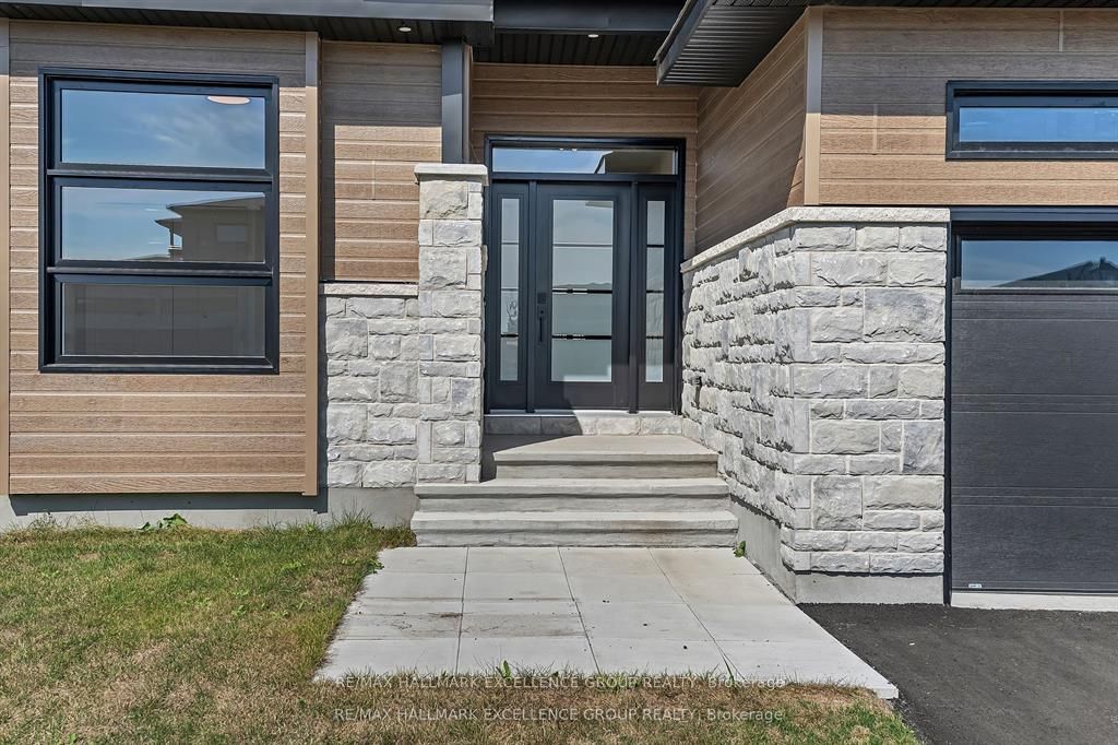 1345 DIAMOND Street, Clarence-Rockland, ON K4K 0M6 photo 3