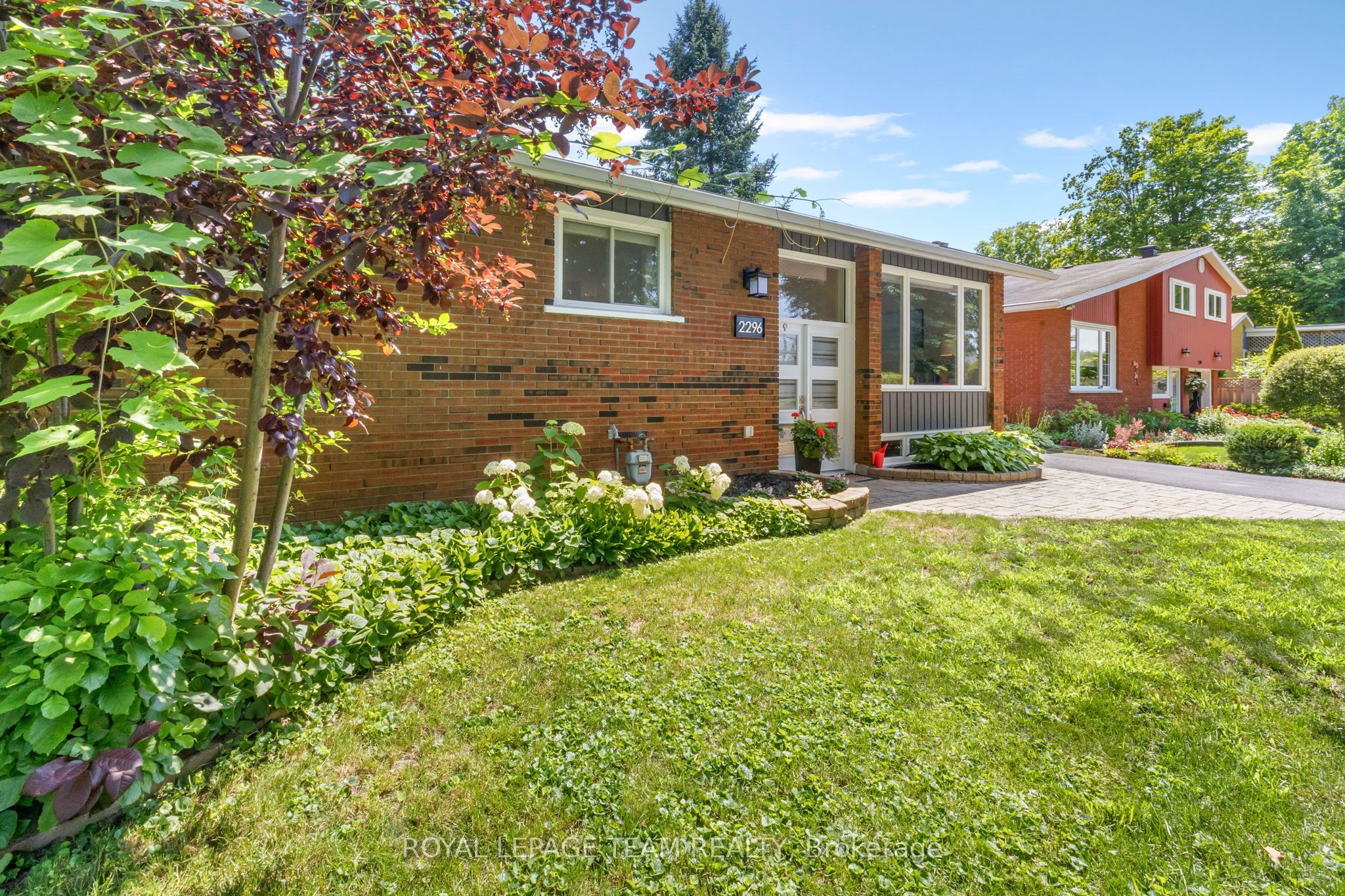 2296 Kay Street, Parkway Park - Queensway Terrace S and Area, ON K2C 1J7 photo 5