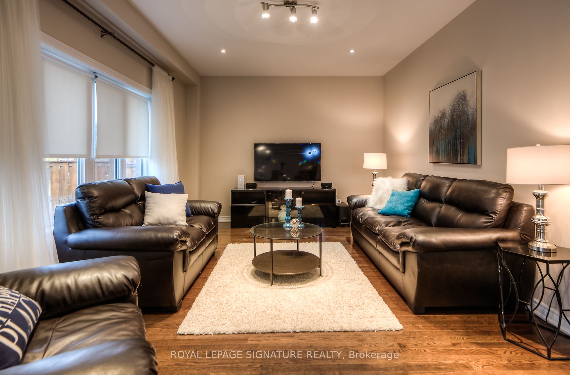 102 Coopershawk Street, Kitchener, ON N2K 4J8 photo 3