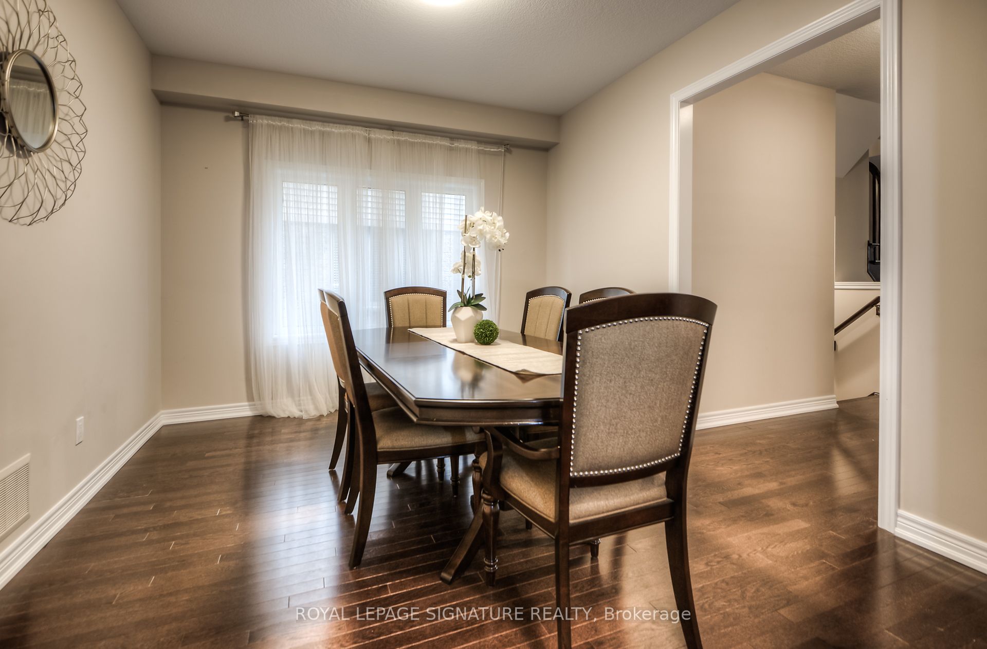 102 Coopershawk Street, Kitchener, ON N2K 4J8 photo 4