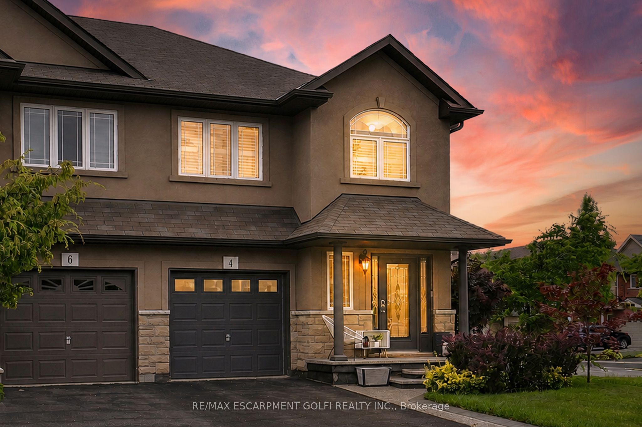 4 Whitworth Terrace, Hamilton, ON L0R 1P0