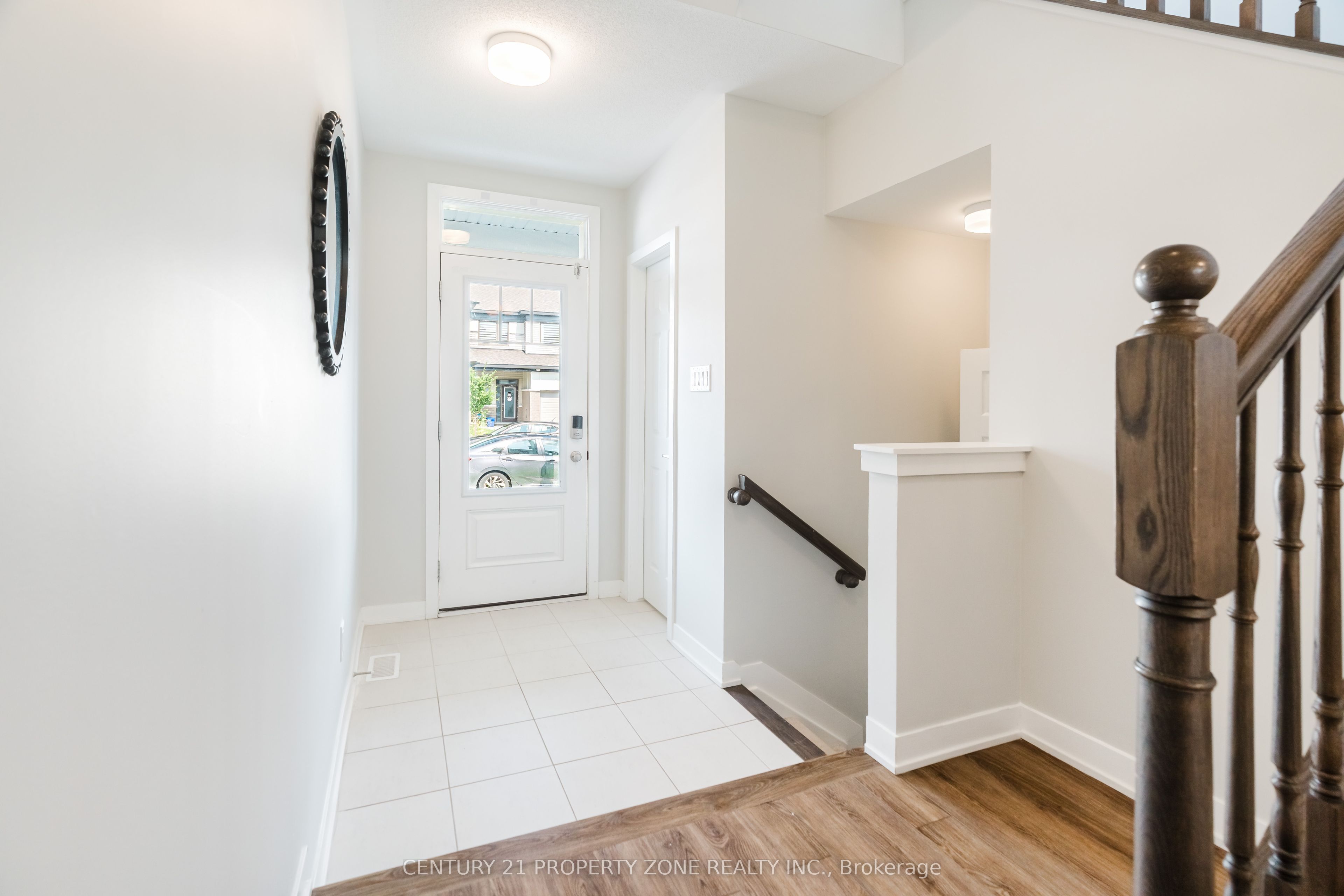 1060 Curraglass Walk, Stittsville - Munster - Richmond, ON K2S 2A4 photo 3