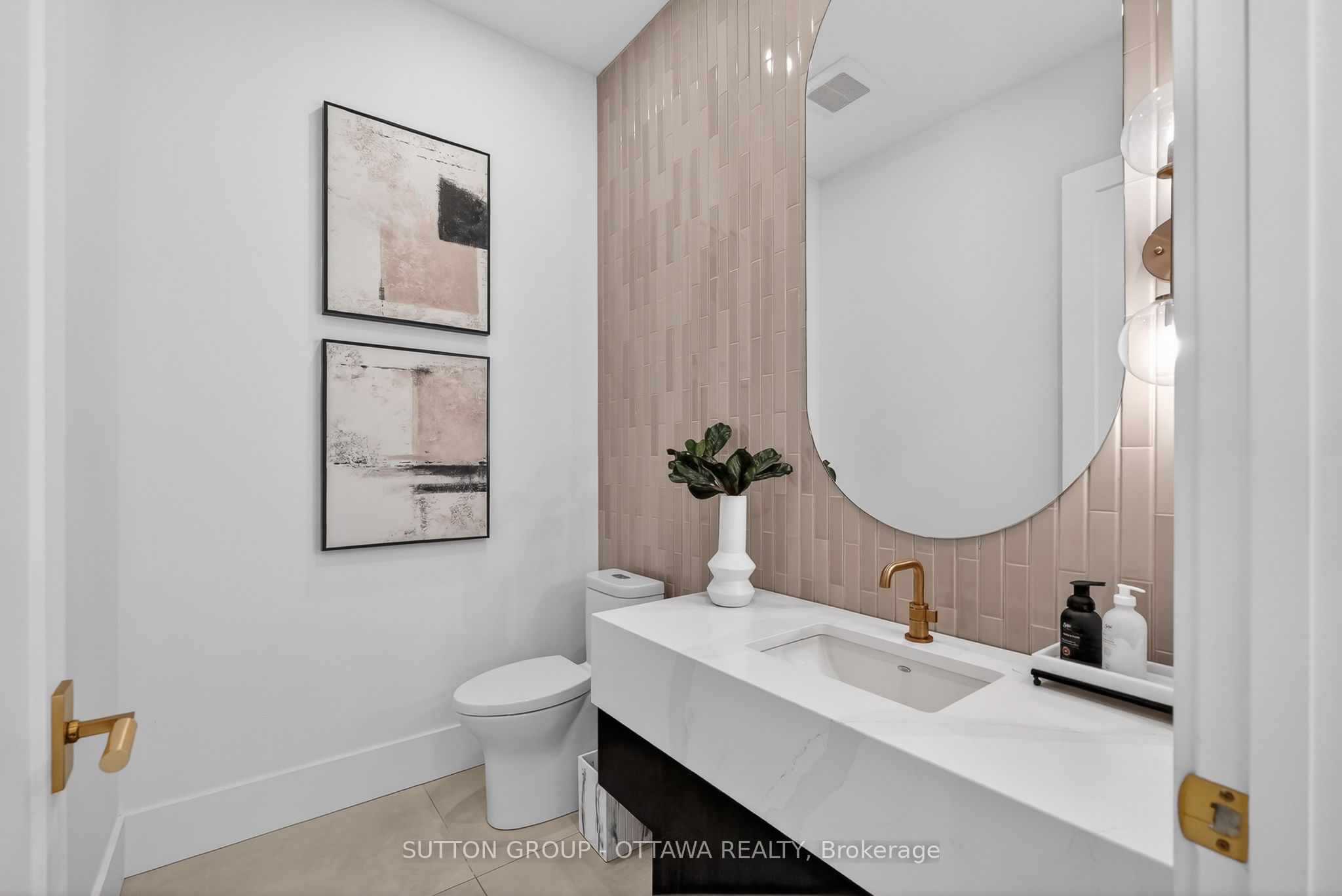 1533 Rosebella Avenue, Blossom Park - Airport and Area, ON K1T 1G6 photo 5