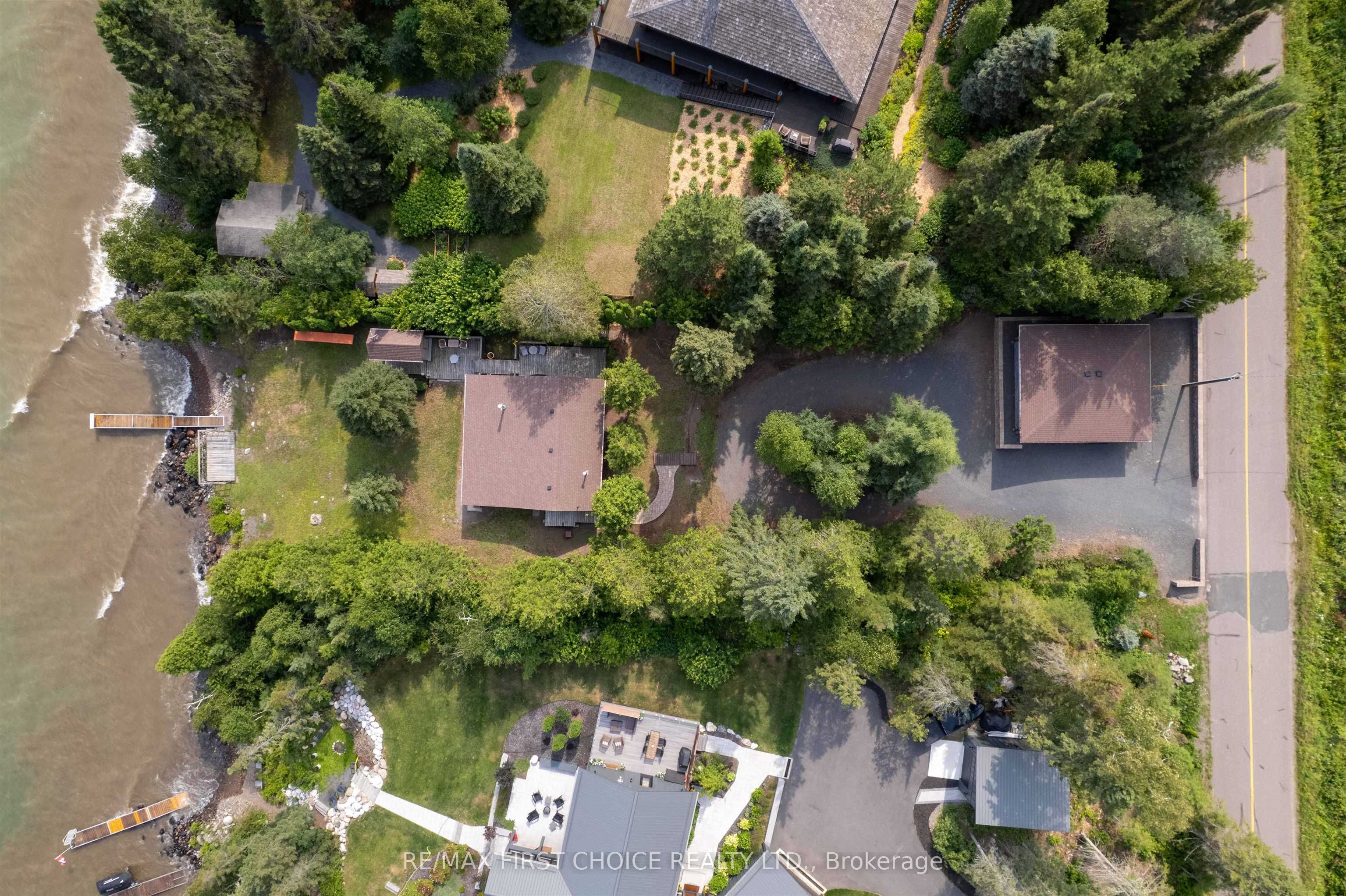 2503 Scott Drive, Shuniah, ON P7A 0Y7