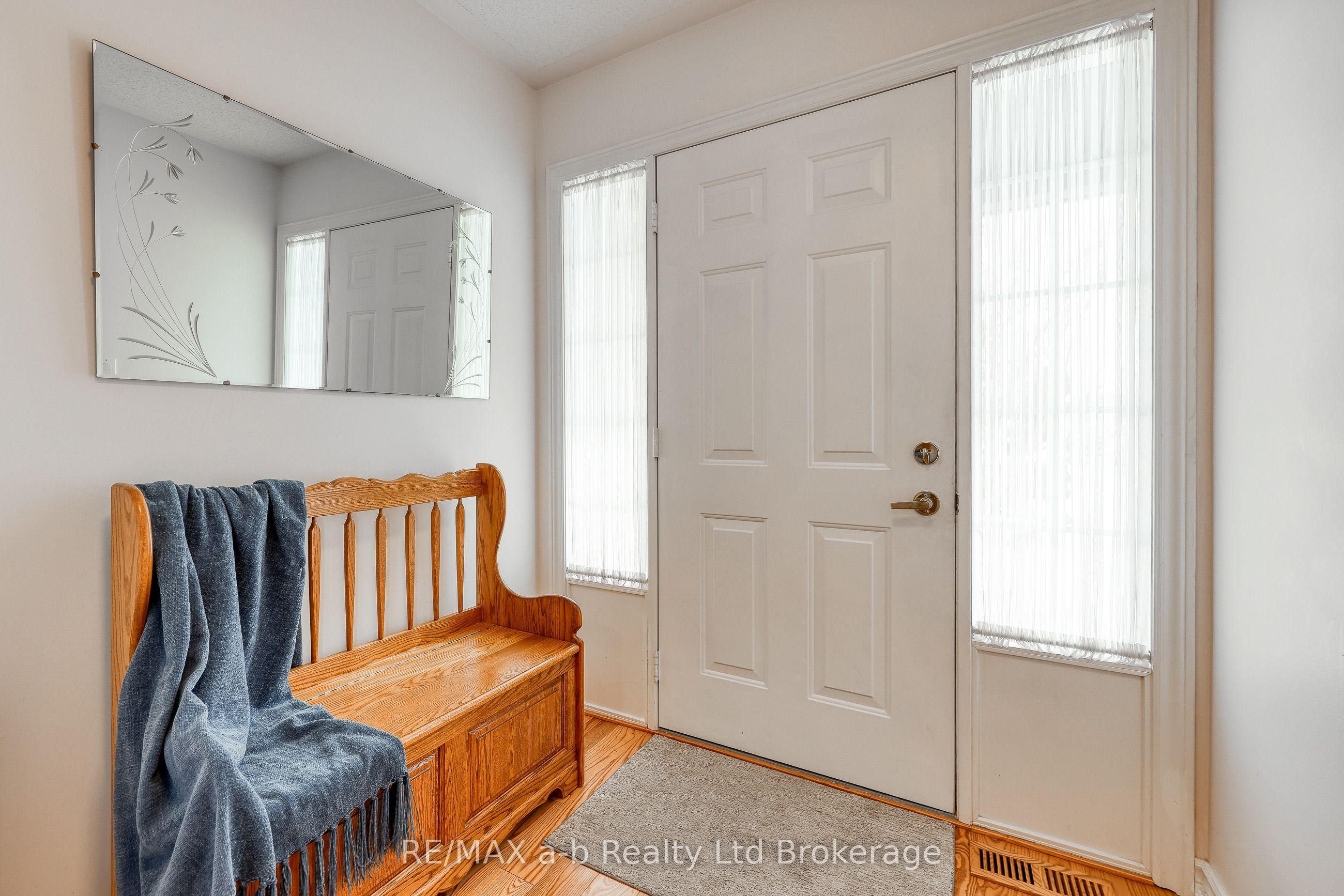 23 Brasher Drive, Tillsonburg, ON N4G 5T2 photo 3