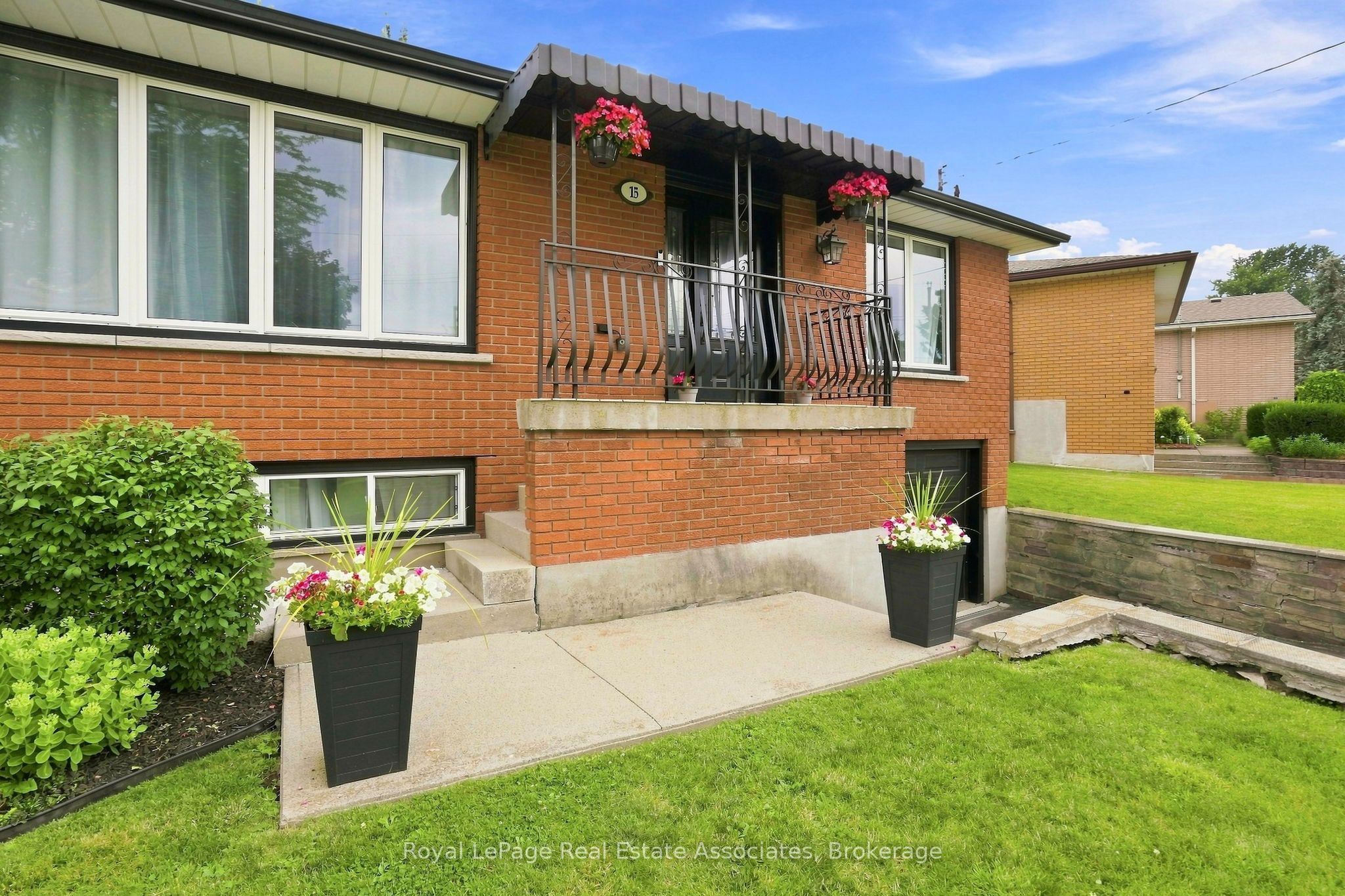 15 Quay Court, Hamilton, ON L8W 1R2 photo 3