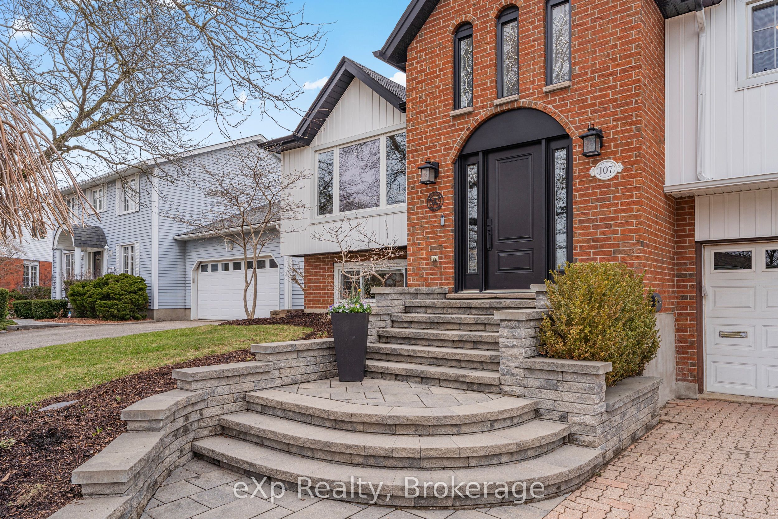 107 Woodborough Road, Guelph, ON N1G 3L7 photo 2