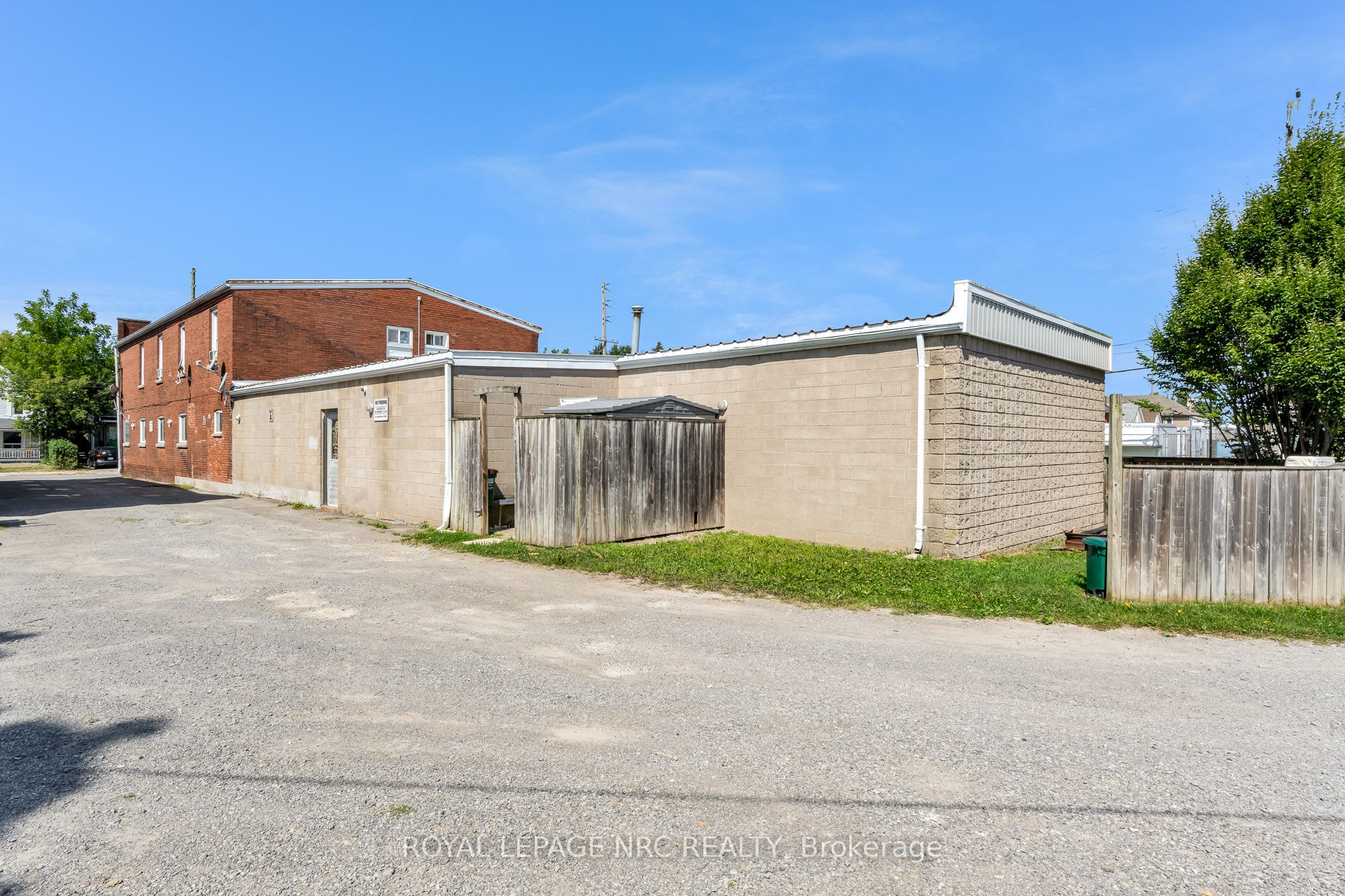 192 Burgar Street, Welland, ON L3B 2T4 photo 2
