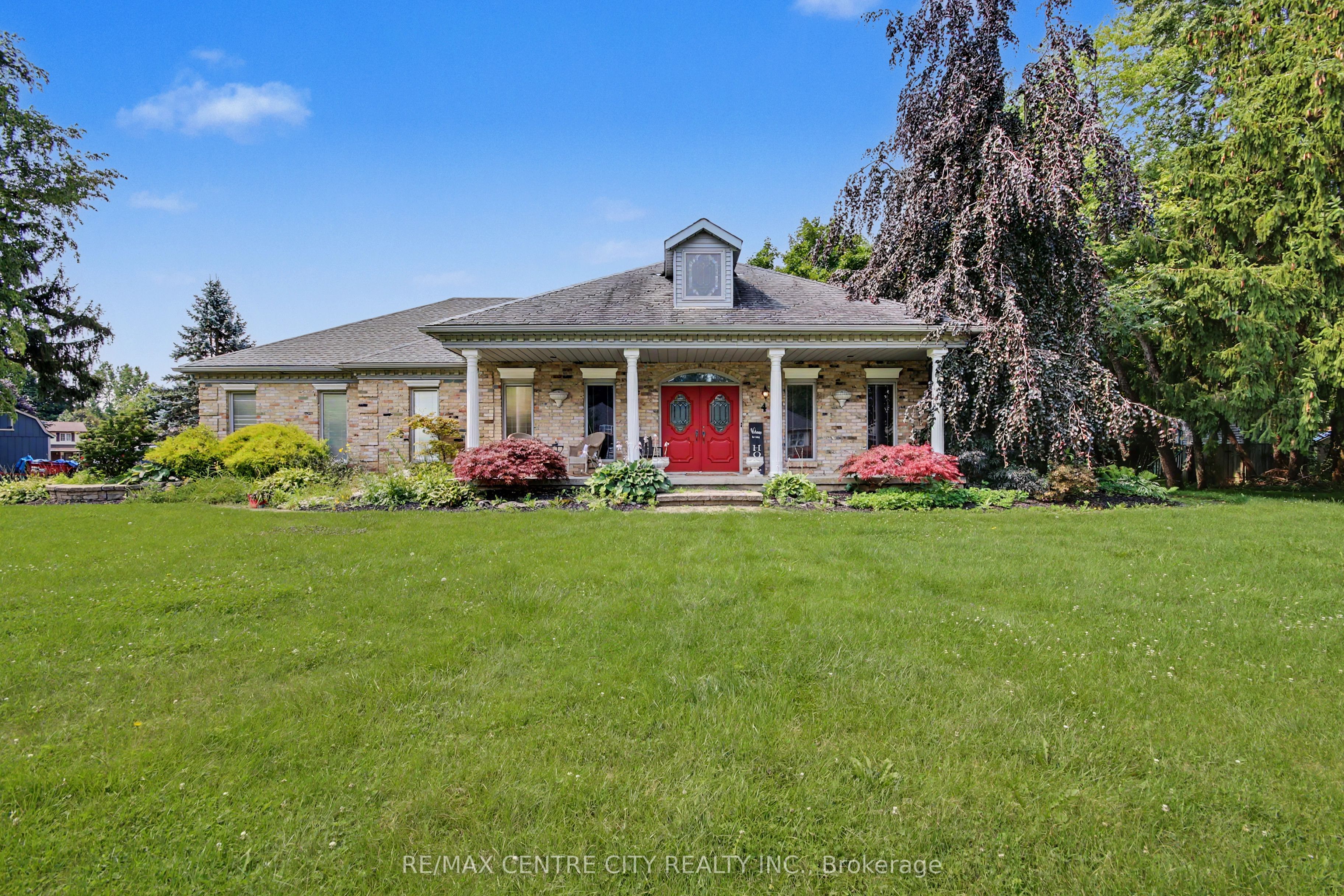 10308 Greenpark Drive, Southwold, ON N5P 3T2