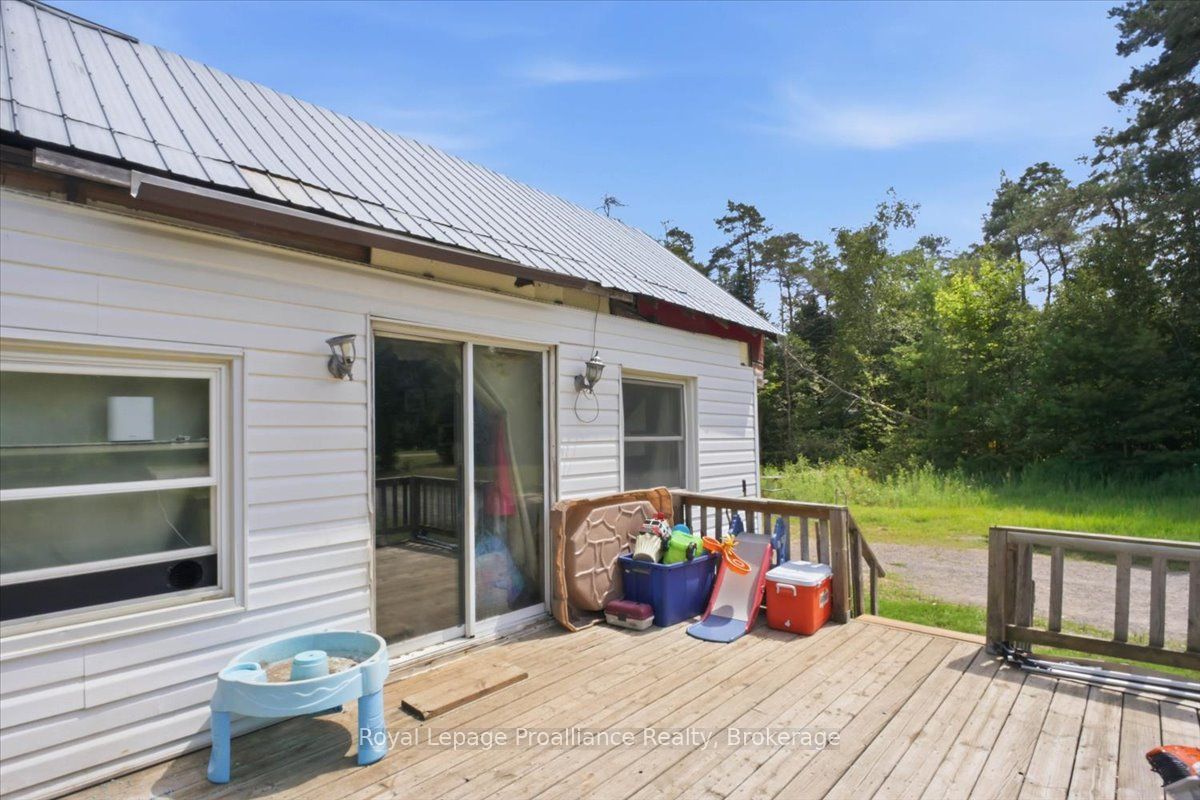 27 Hartin Road, Addington Highlands, ON K0H 2G0 photo 4