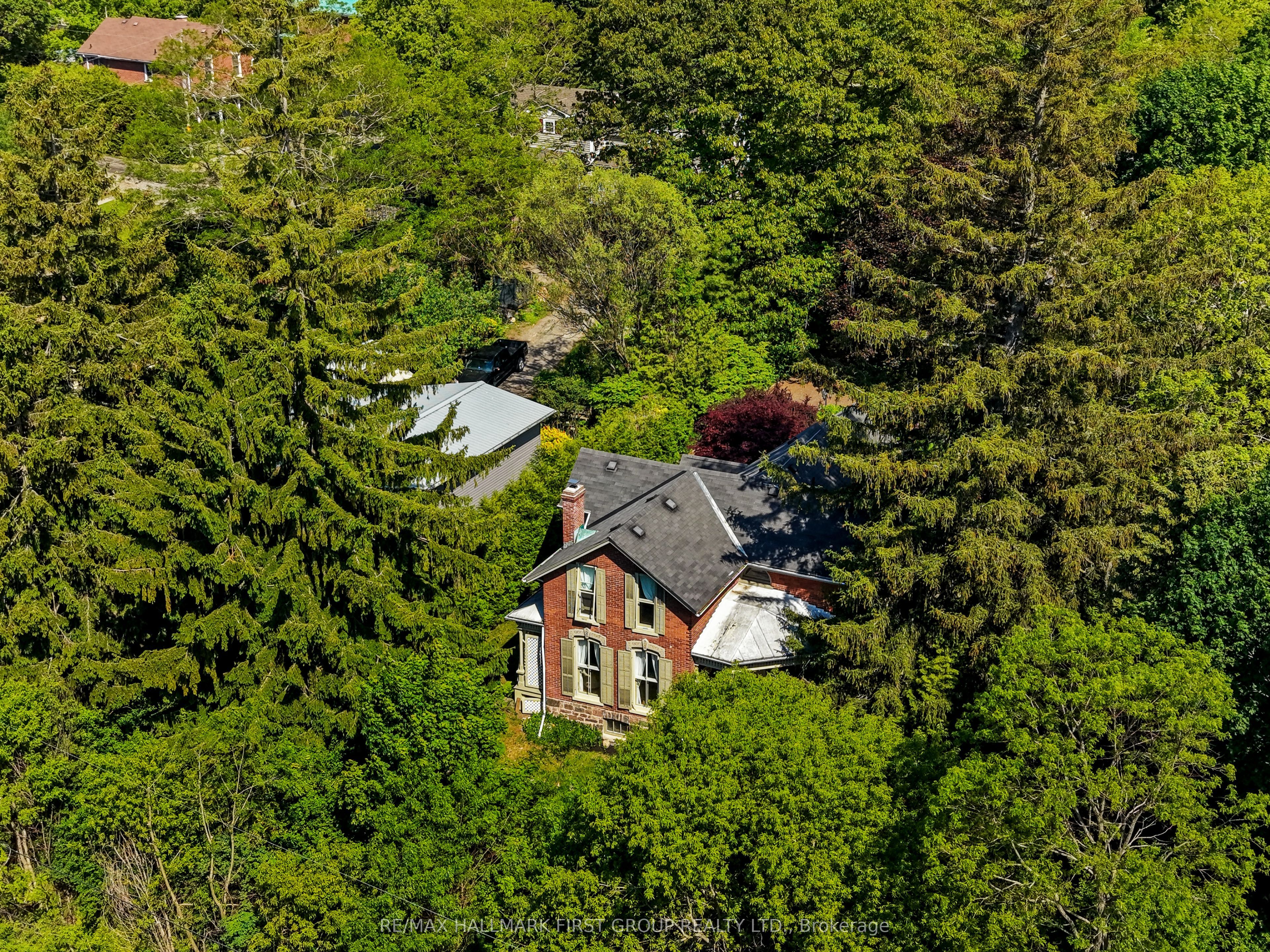 30 Bruton Street, Port Hope, ON L1A 1T9
