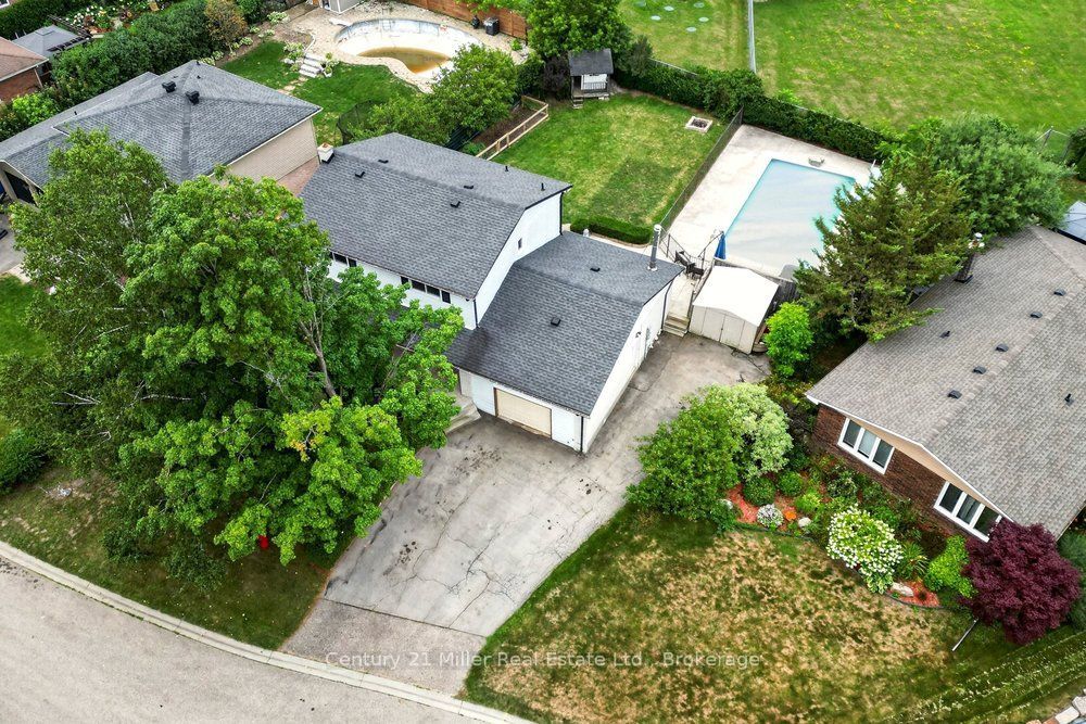 85 Waterford Drive, Erin, ON N0B 1T0 photo 4