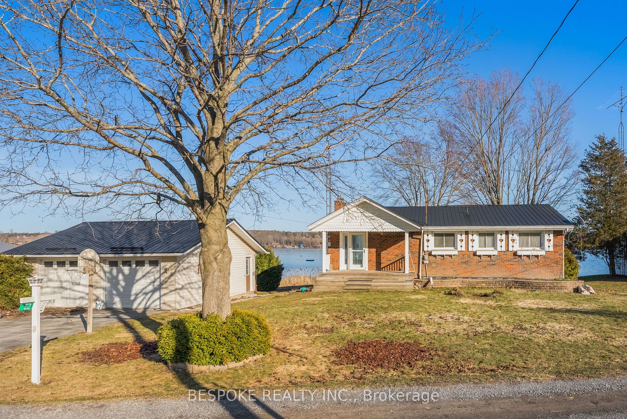 52 Pats Lane, Prince Edward County, ON K0K 2T0