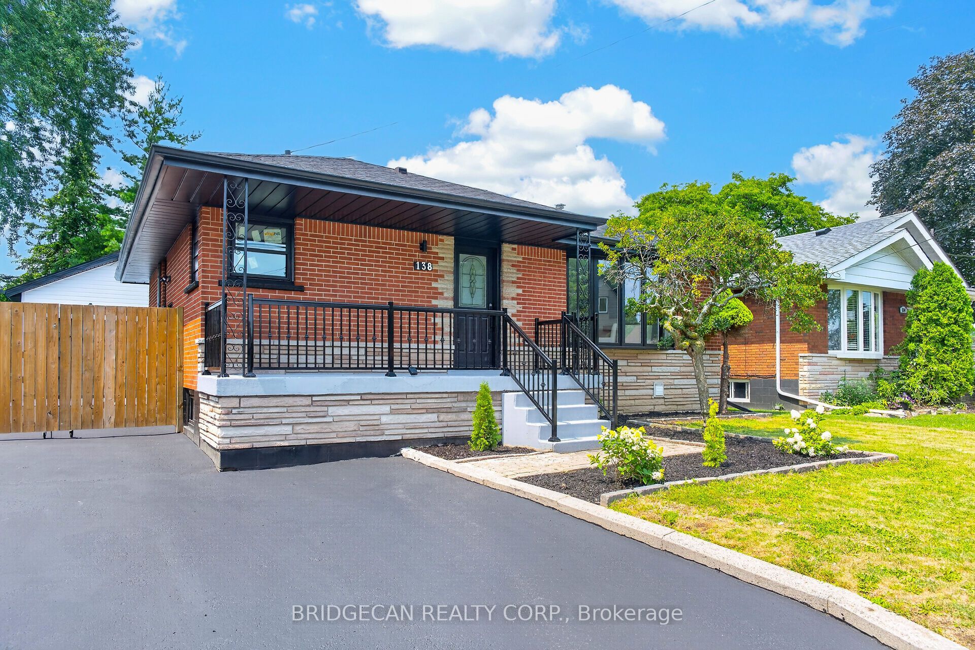 138 Rendell Boulevard, Hamilton, ON L8T 3P6 photo 3