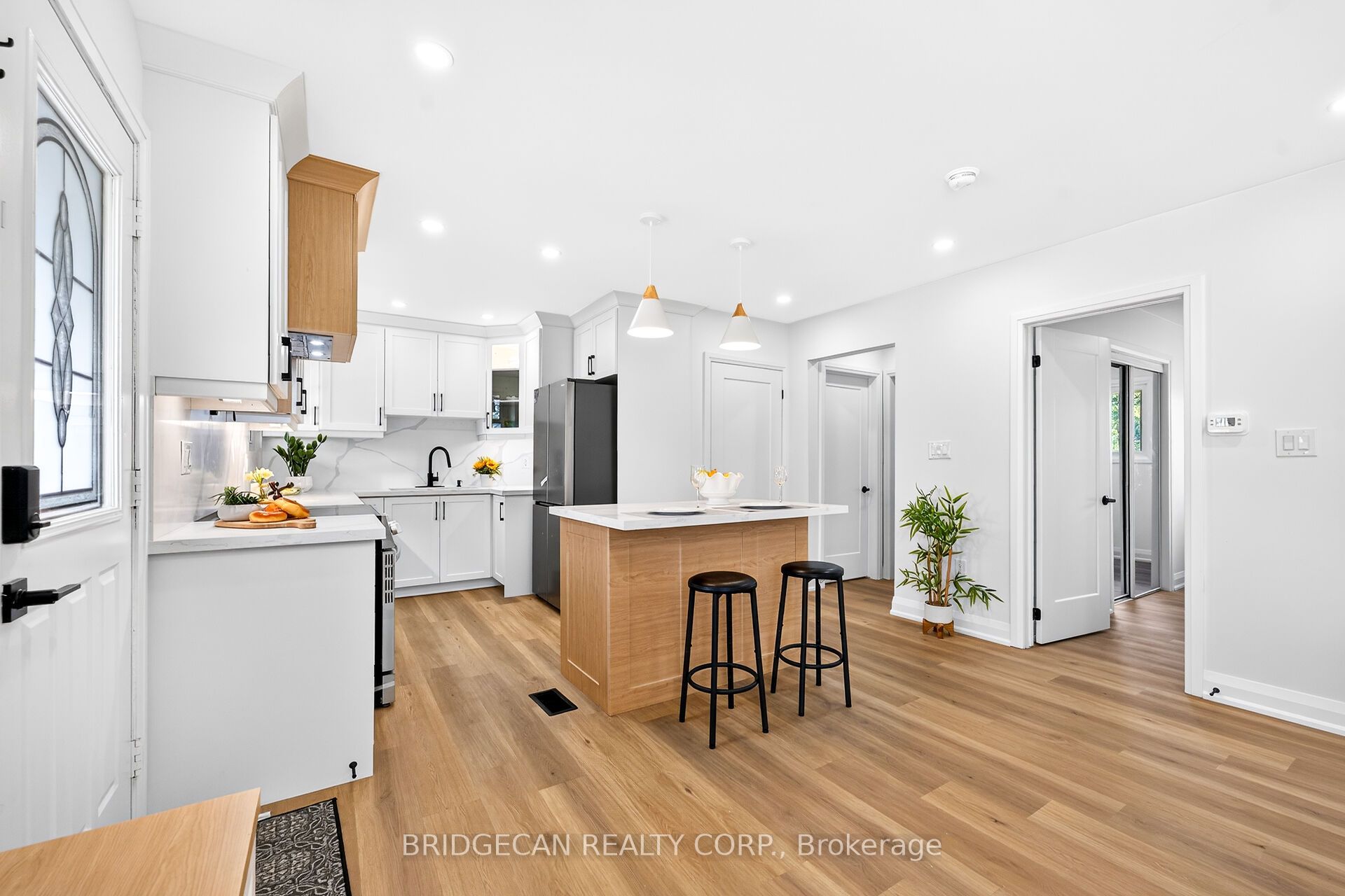 138 Rendell Boulevard, Hamilton, ON L8T 3P6 photo 4