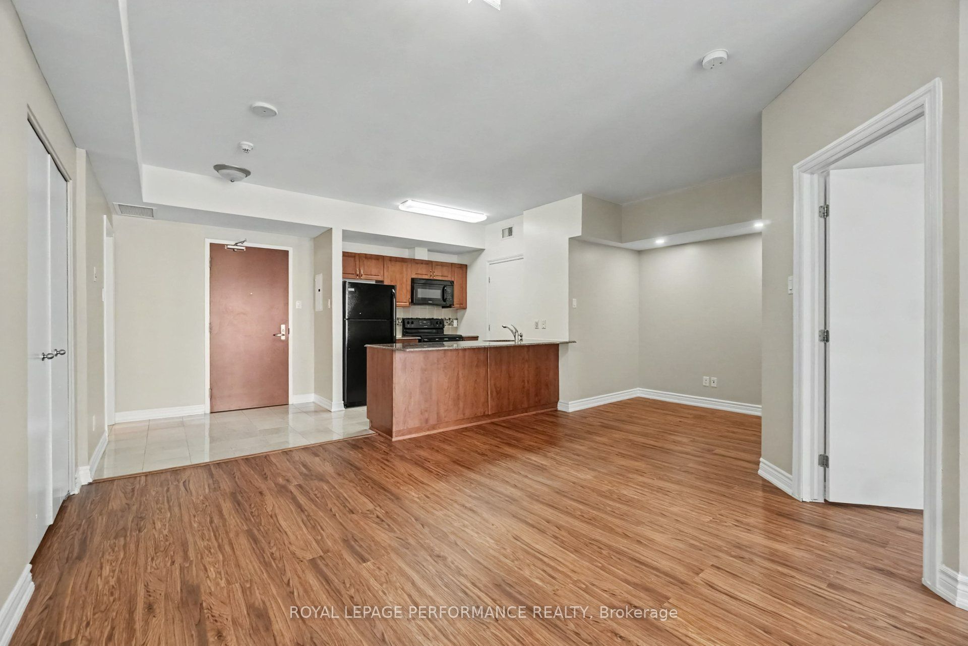 234 Rideau Street 2205, Lower Town - Sandy Hill, ON K1N 0A9 photo 3
