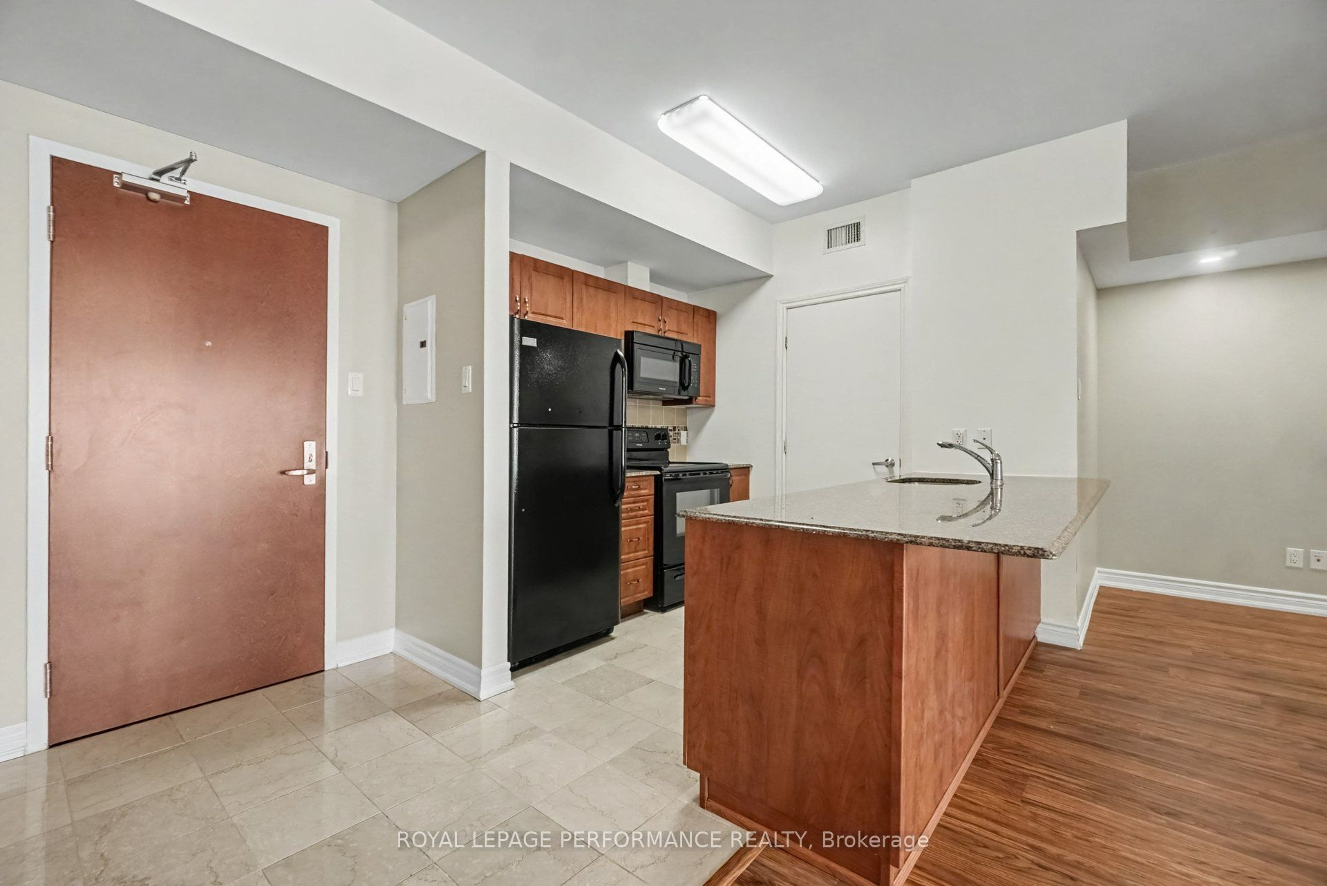 234 Rideau Street 2205, Lower Town - Sandy Hill, ON K1N 0A9 photo 4