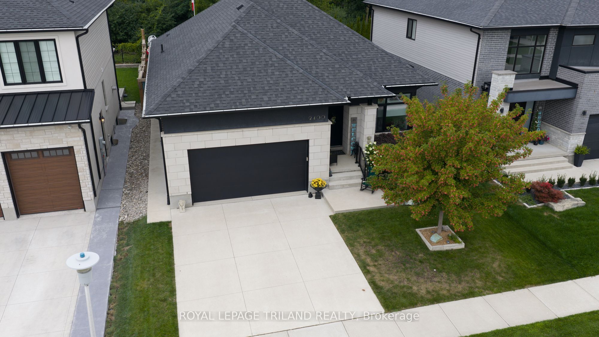 2400 Red Thorne Avenue, London South, ON N6P 0E6 photo 3