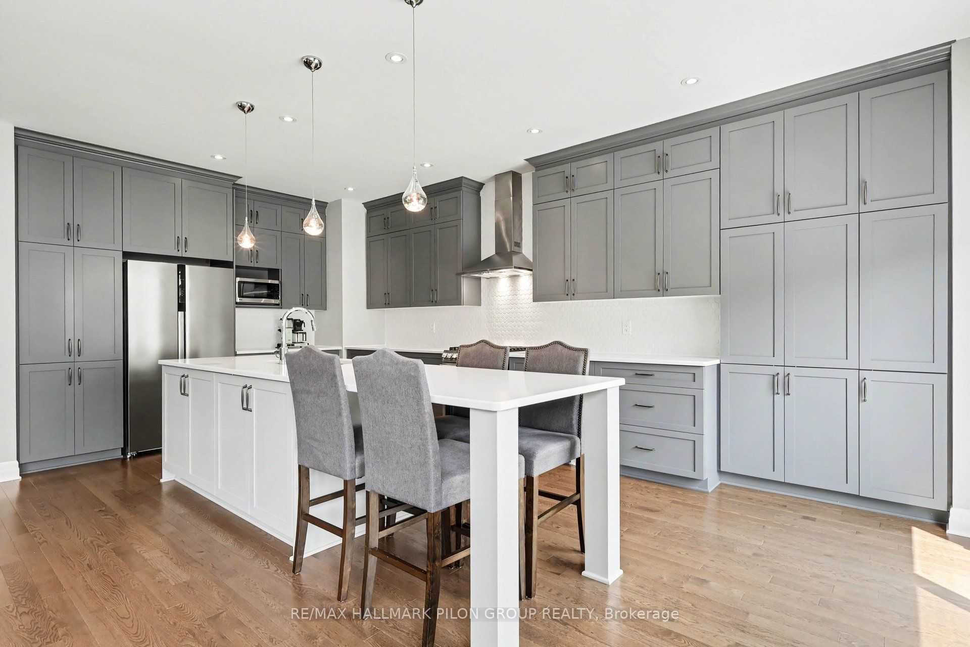 260 Shinleaf Crescent, Orleans - Convent Glen and Area, ON K1W 0J2 photo 5