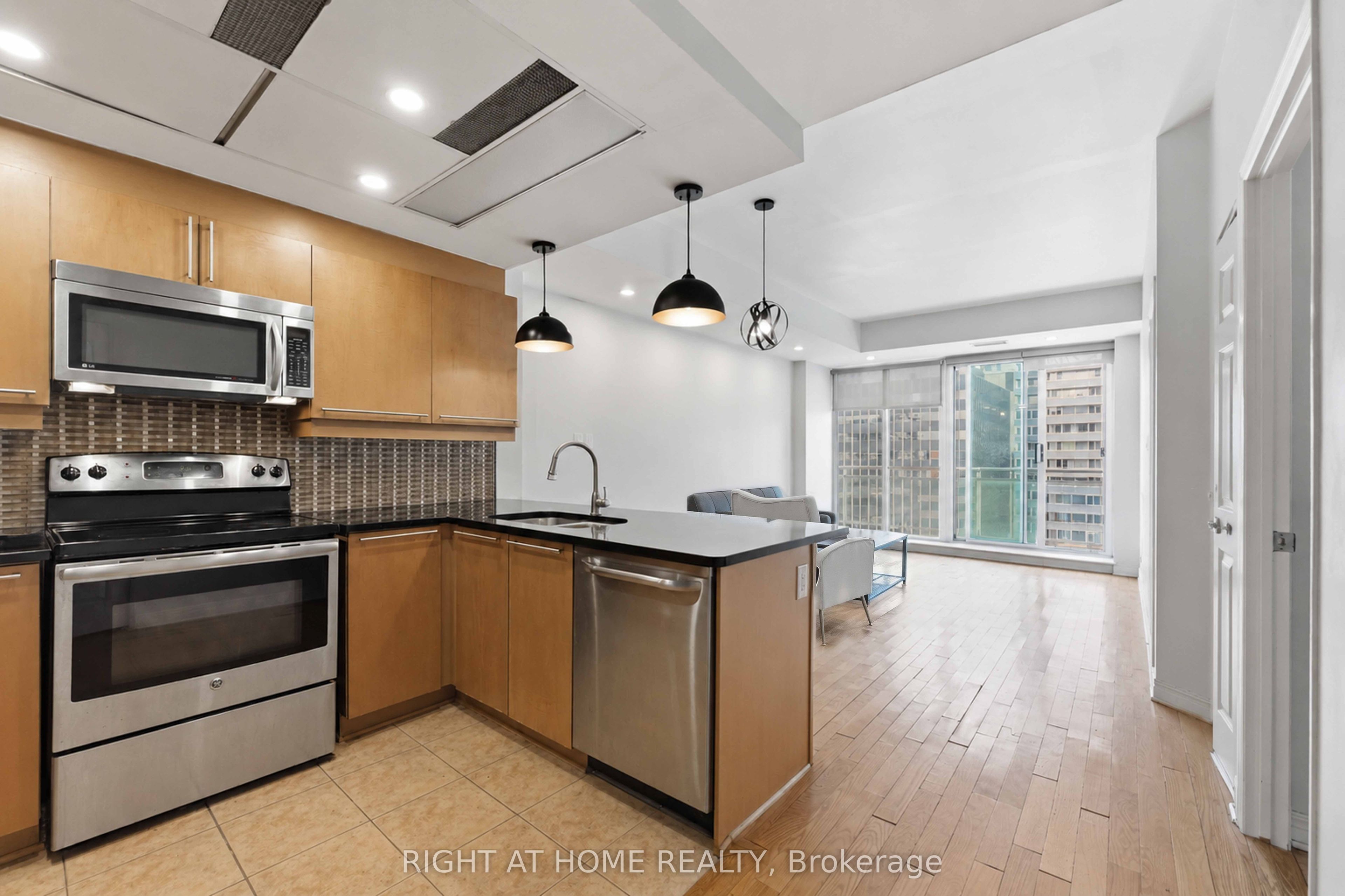 134 York Street 1009, Lower Town - Sandy Hill, ON K1N 1K8