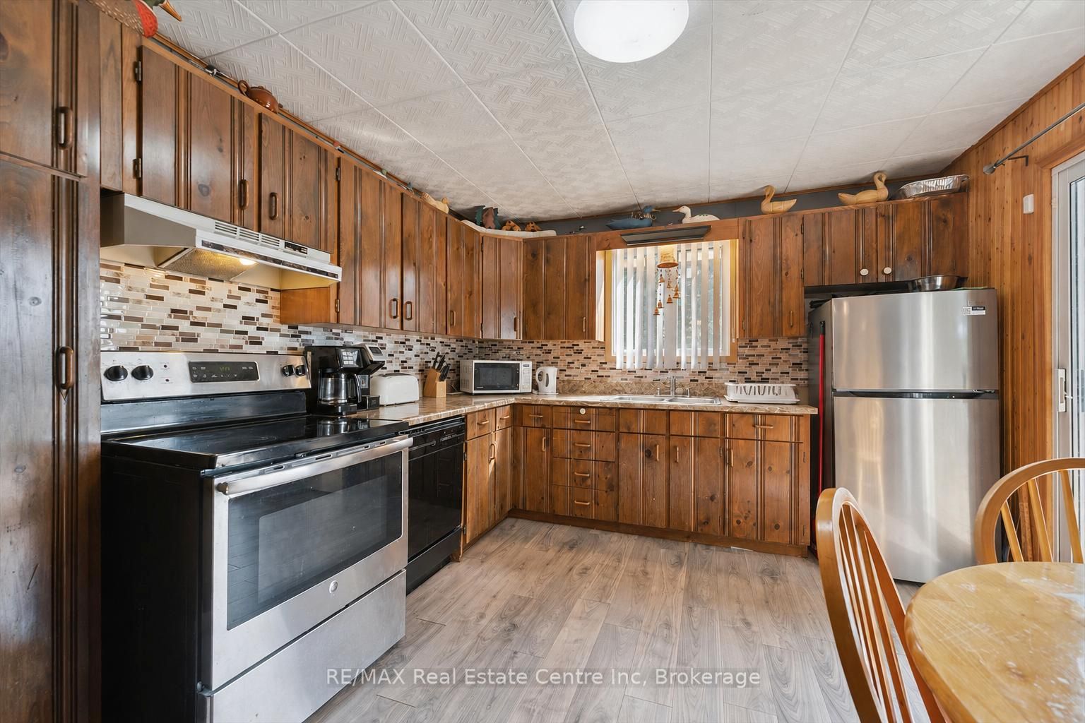 729 SEVENTH Street, Centre Wellington, ON N0B 1J0 photo 4