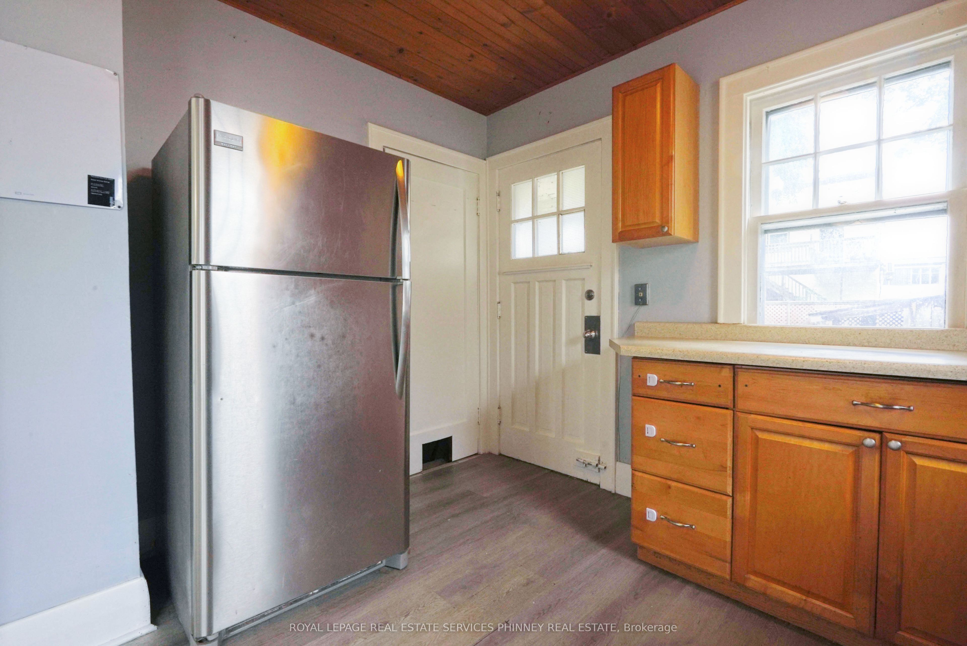 26 Avenue Place, Welland, ON L3B 4B1 photo 4