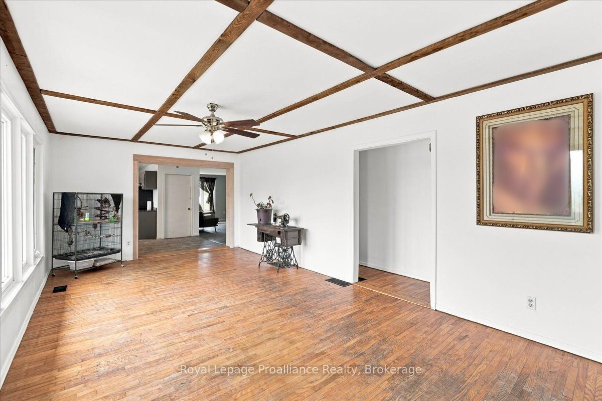 1080 Smith Street, Quinte West, ON K0K 1H0 photo 3