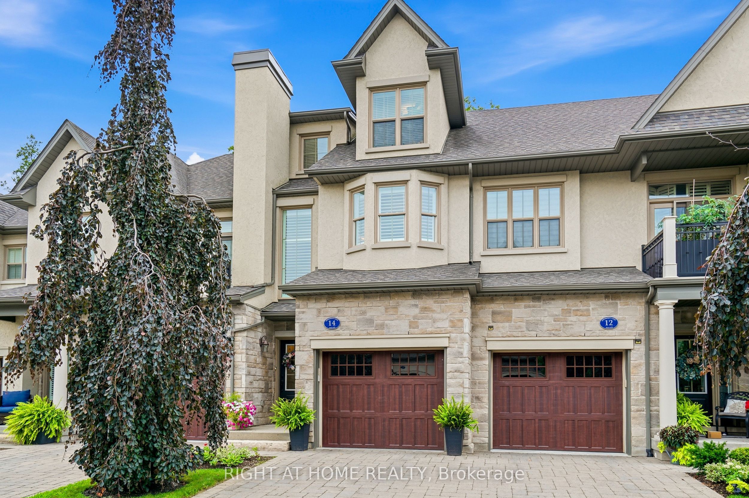 14 Aberdeen Lane S, Niagara-on-the-Lake, ON L0S 1J0