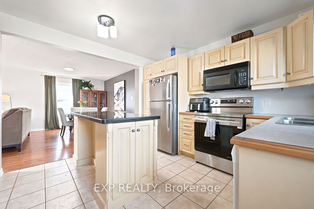 468 Gillan Road, Renfrew, ON K7V 4L3 photo 5