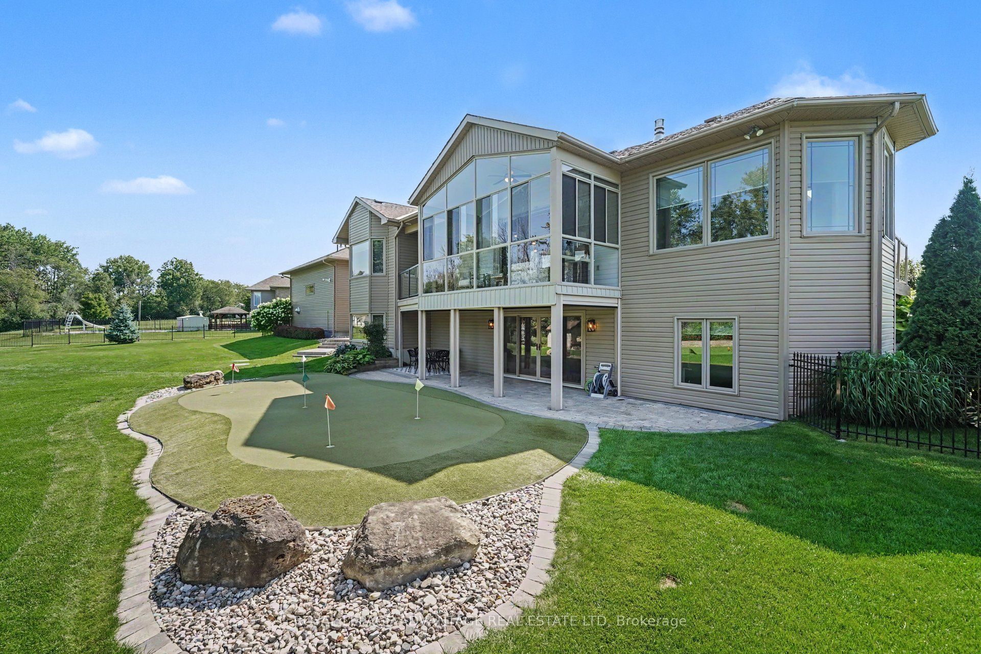263 Georgina Street, Drummond/North Elmsley, ON K7H 3C9 photo 4